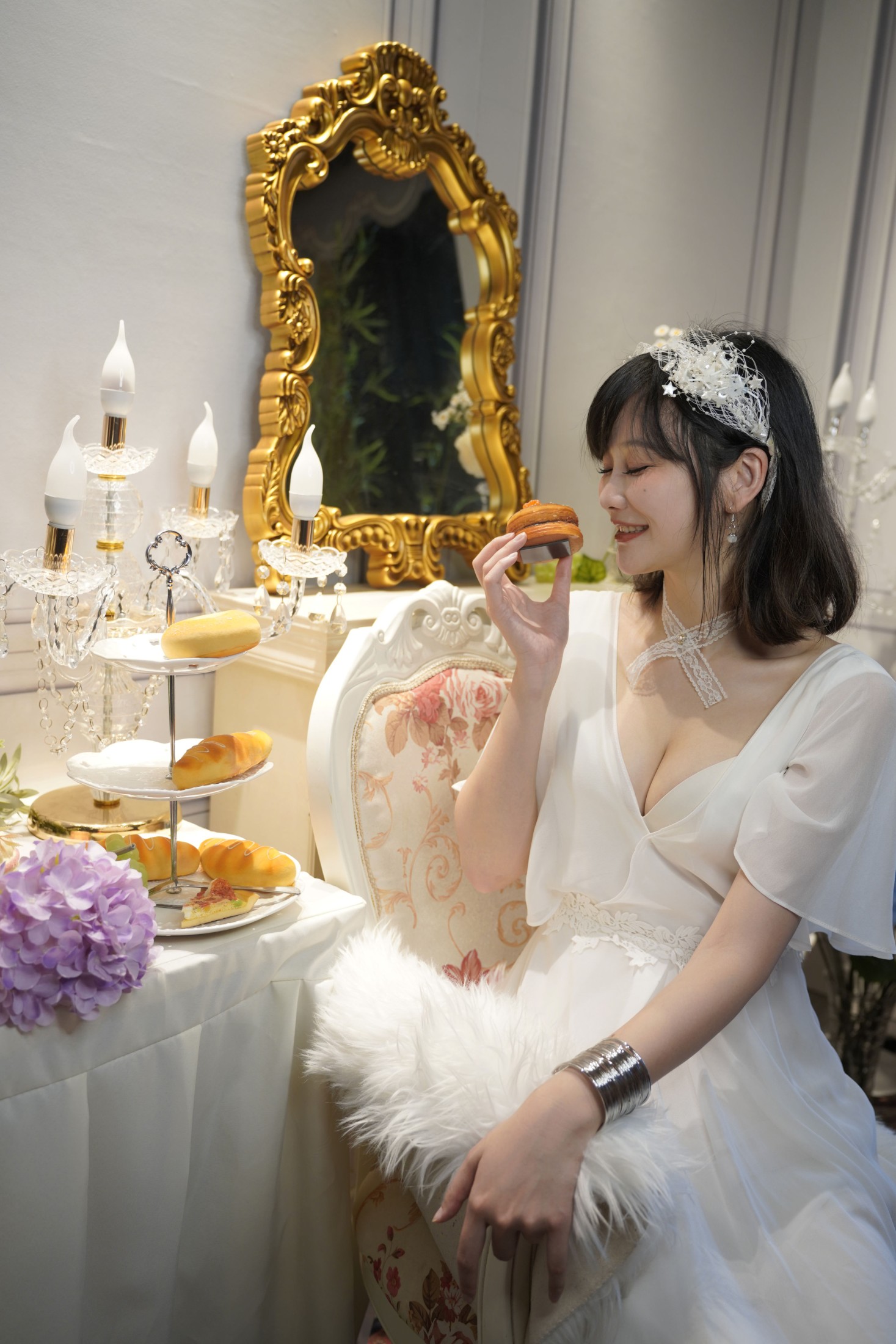 佐伊 – 《花神画神女神》[22P]