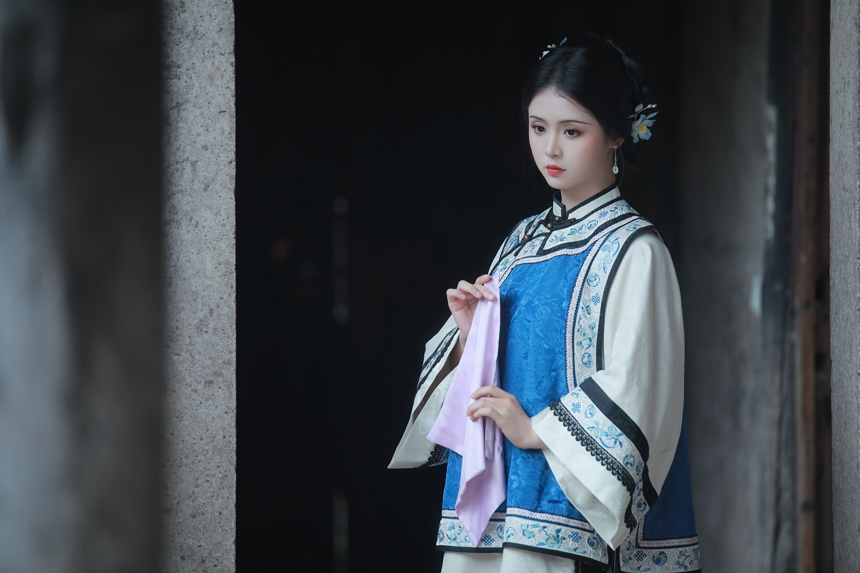 何香菇 – 《胭脂泪》[32P]