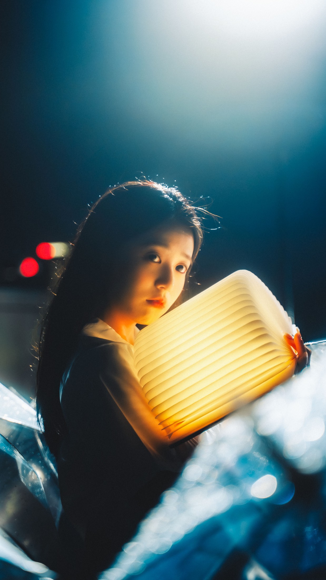 小亿 – 《爱恋如雨》[28P]