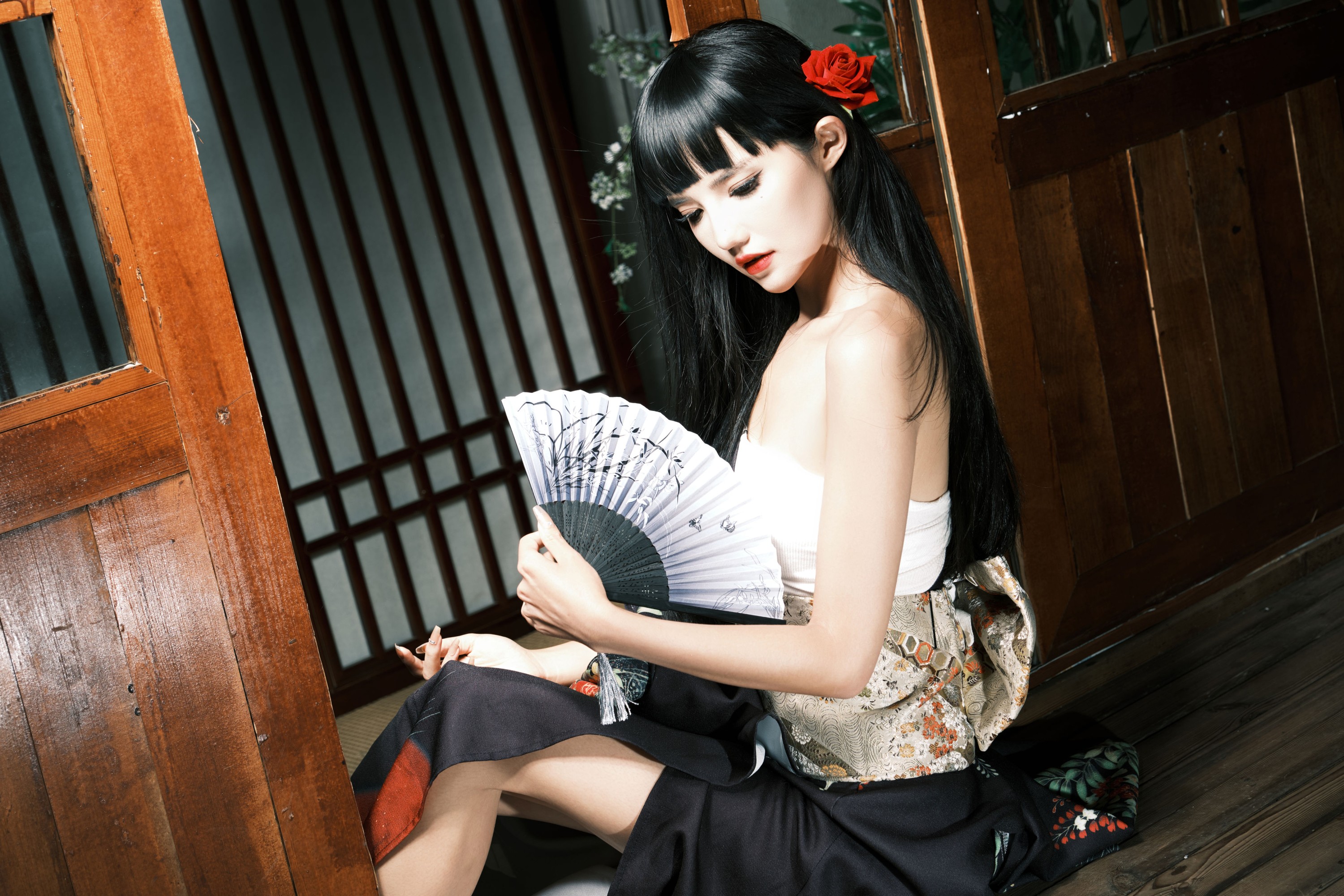 多米Domy – 《黑道御姐》[52P]