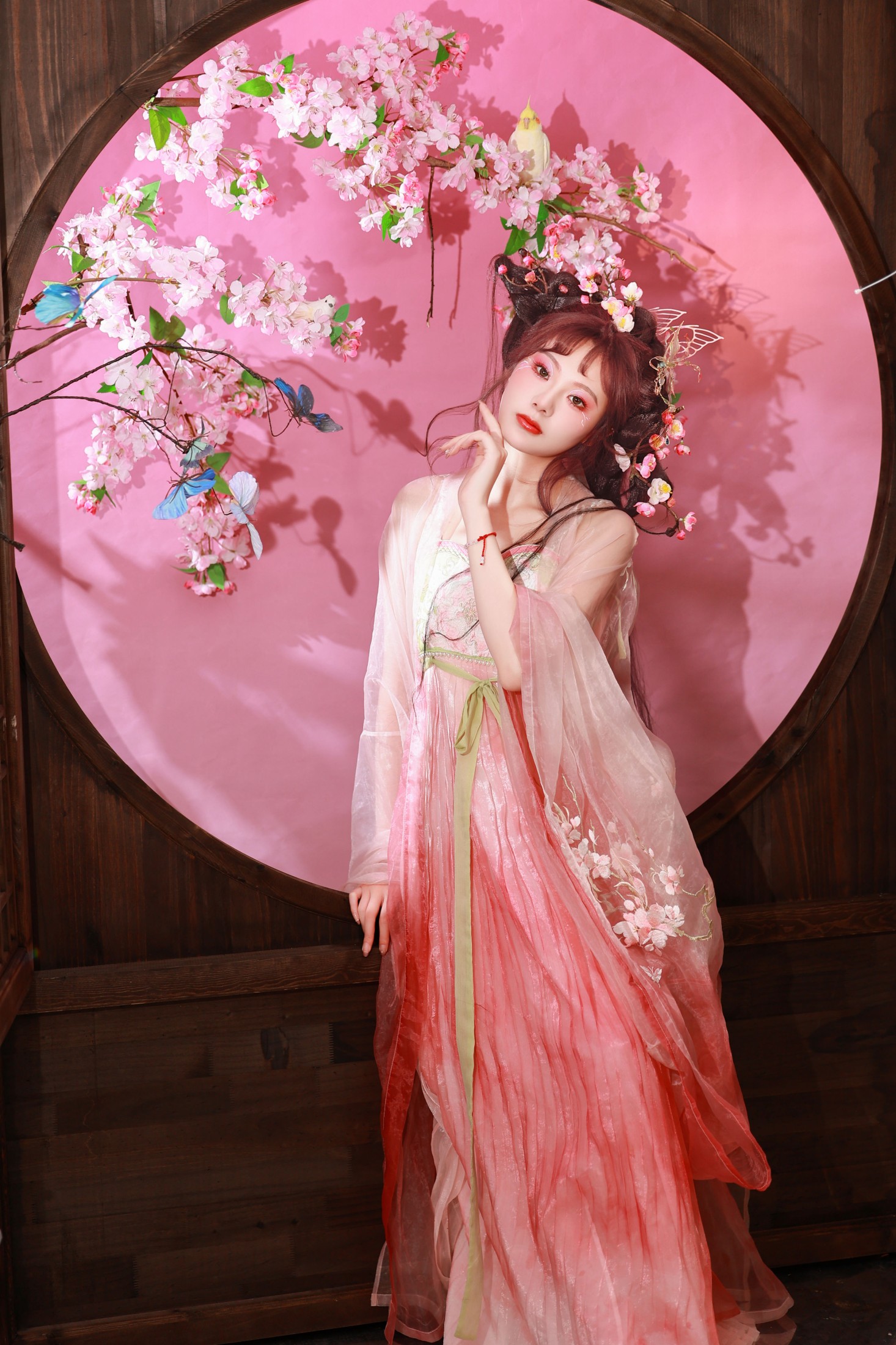 沈川 – 《桃花妖》[22P]