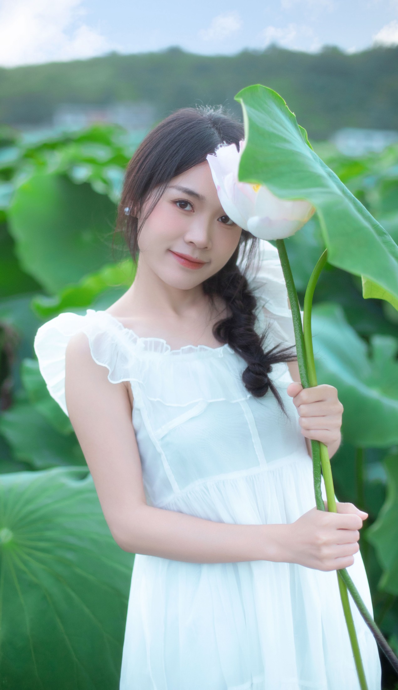 一 – 《儿时的那片荷田》[24P]