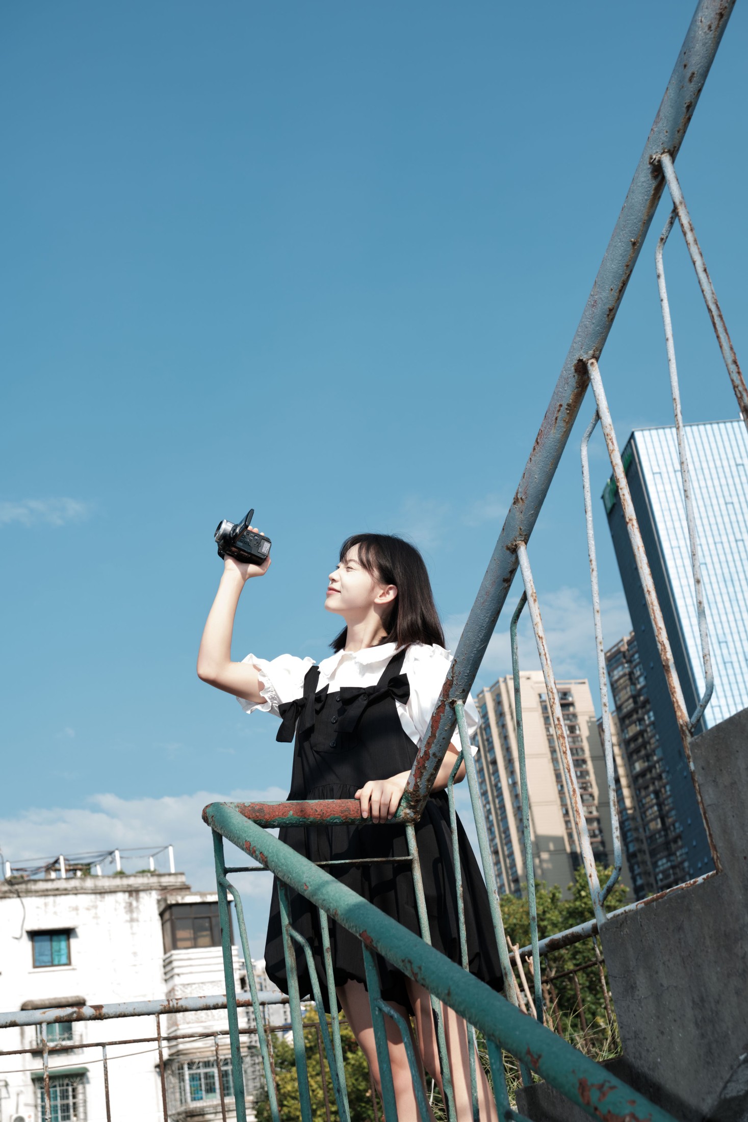 久菜盒子 – 《天台少女》[32P]