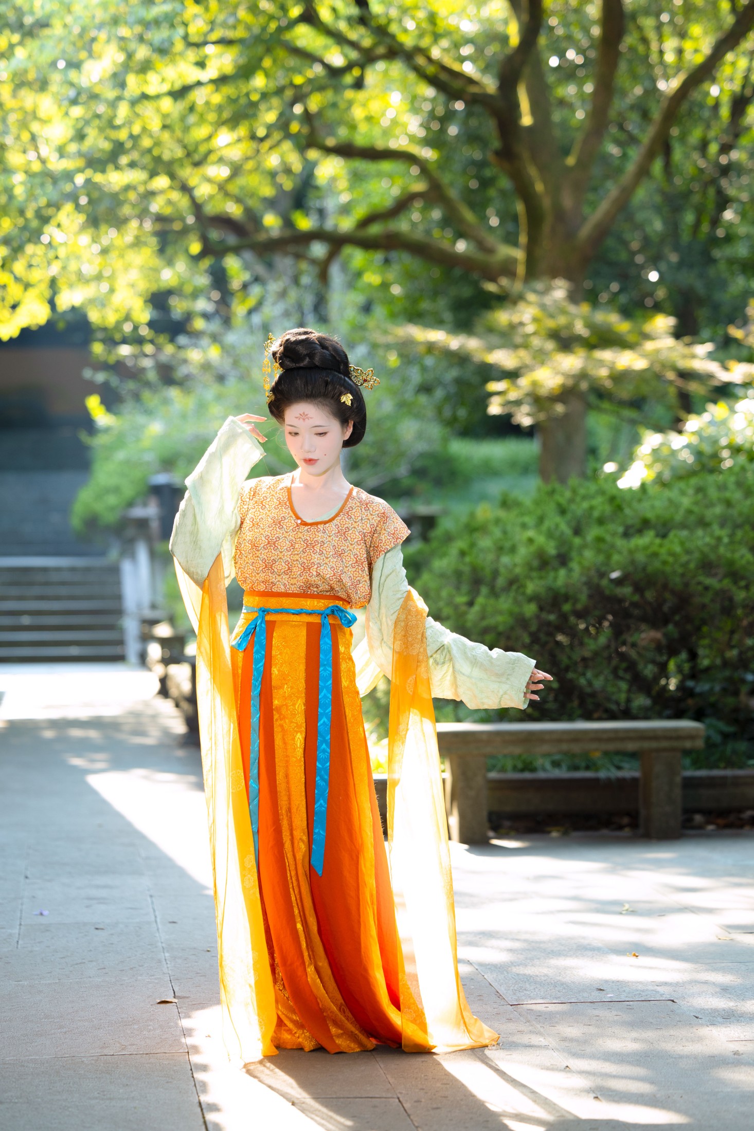 语卿 – 《南风下》[22P]