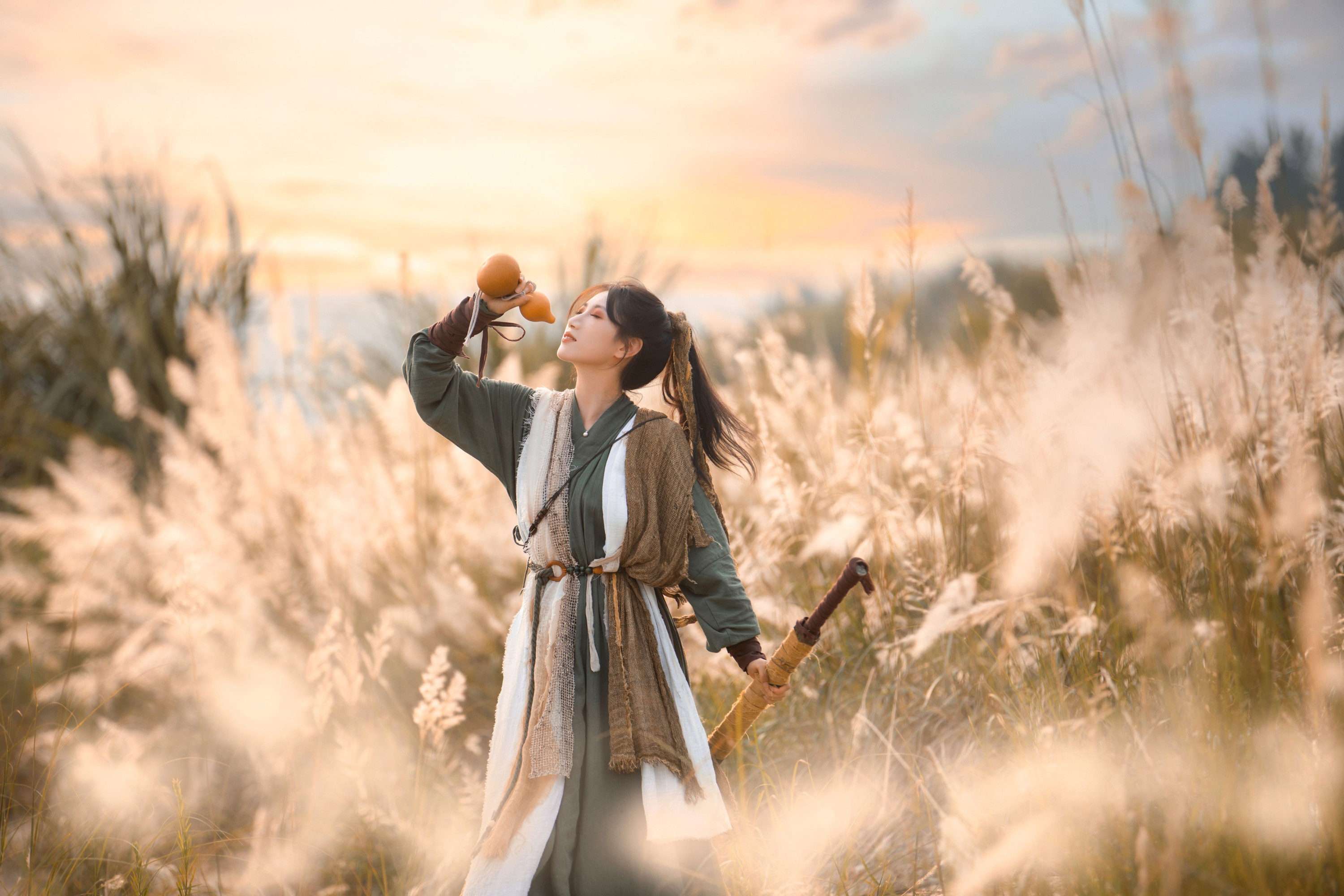 初茶 – 《芦花行》[22P]