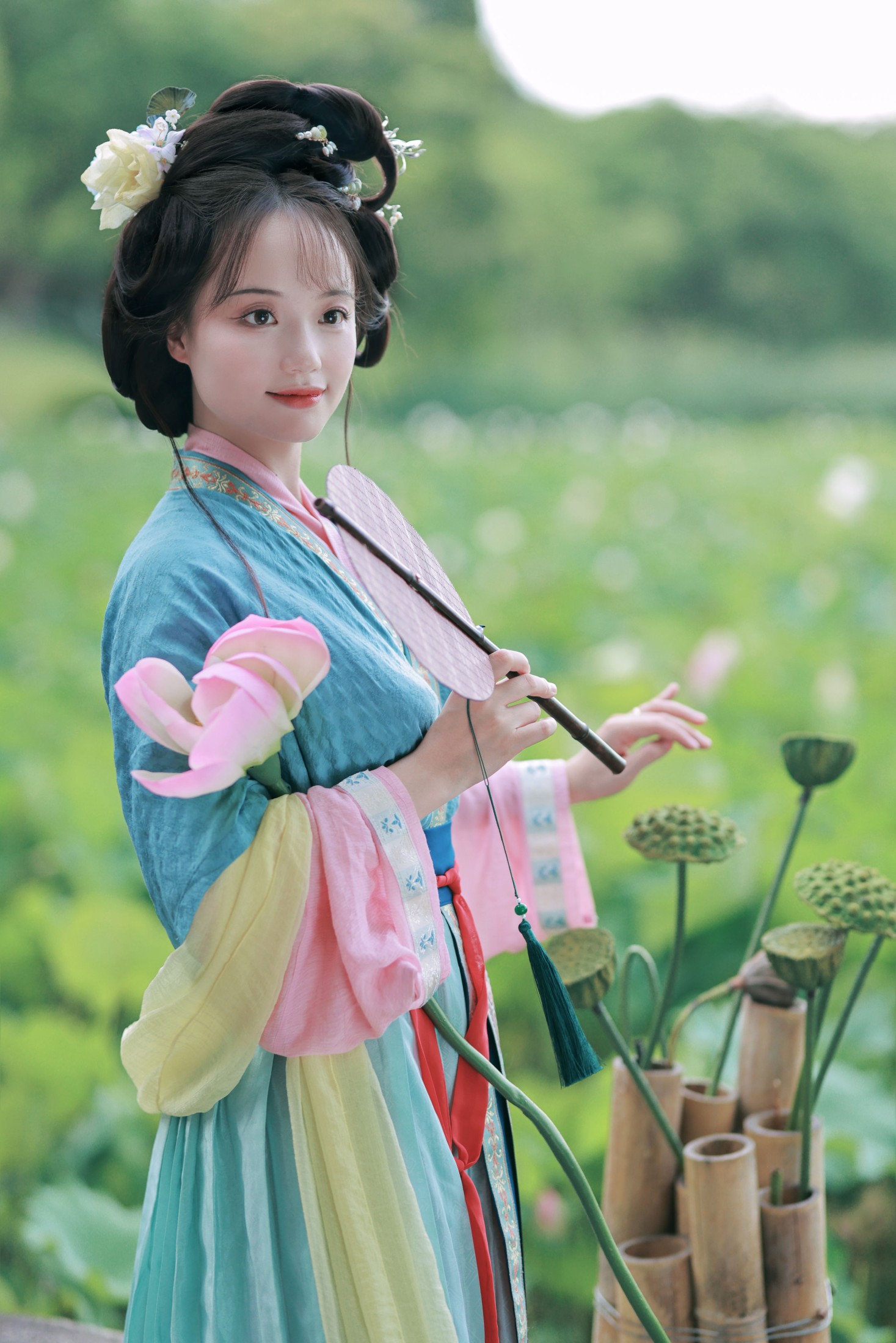 伊伊 – 《误入藕花深处》[20P]