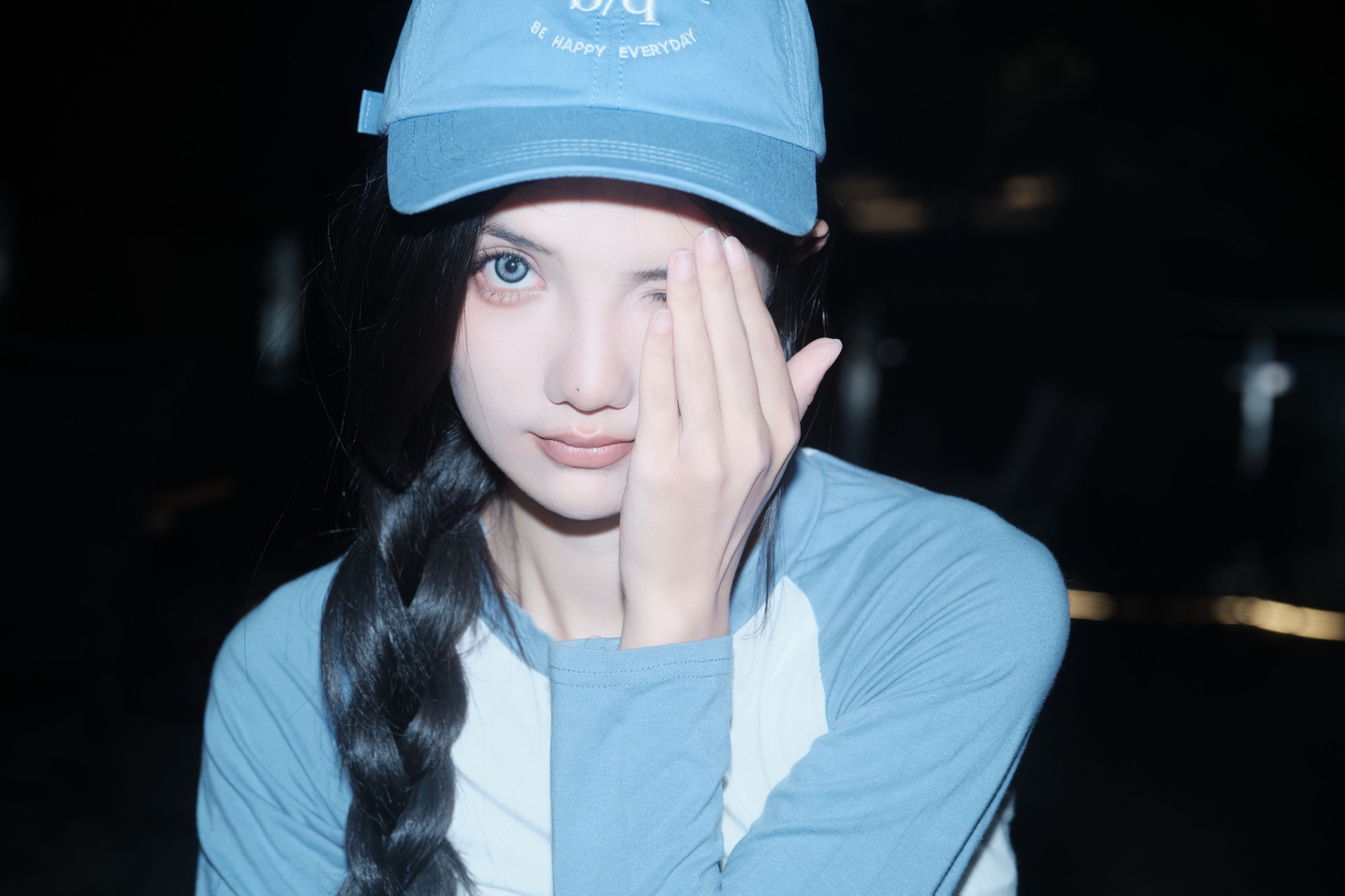 多米Domy – 《蓝色梦晚》[26P]