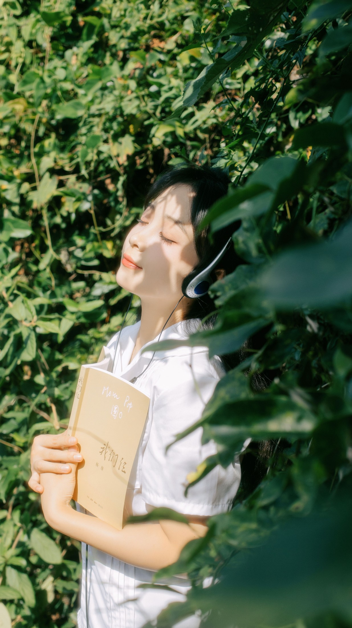 美女不吃榴莲 – 《午后》[31P]