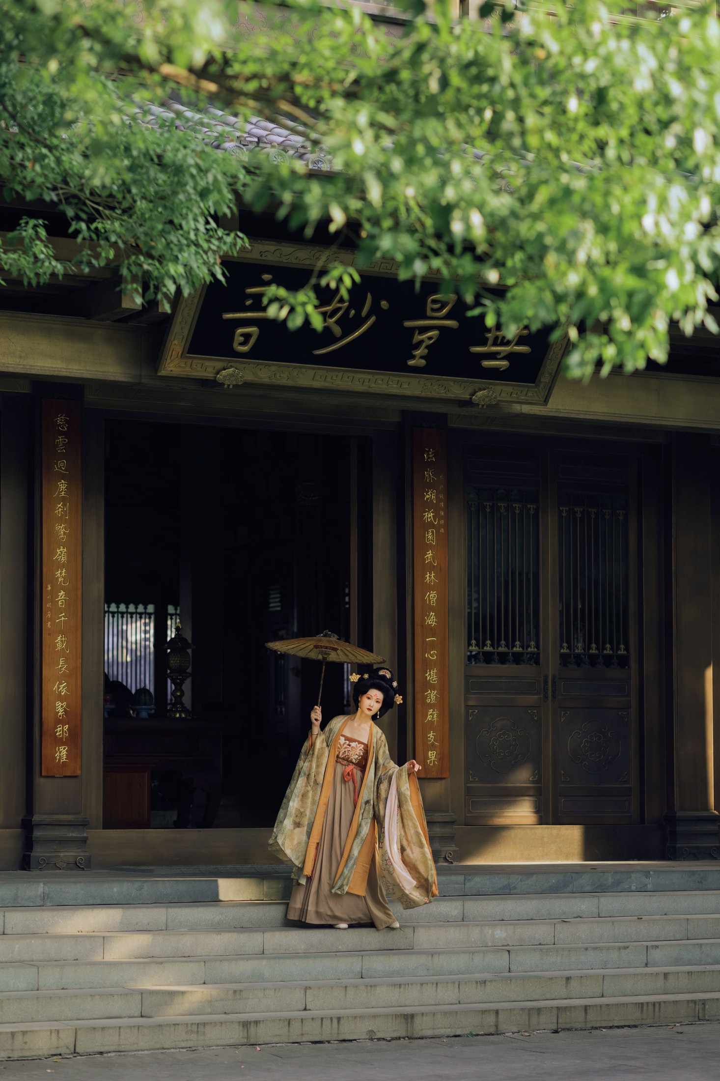 是霜泠吖 – 《秋谒古寺》[29P]