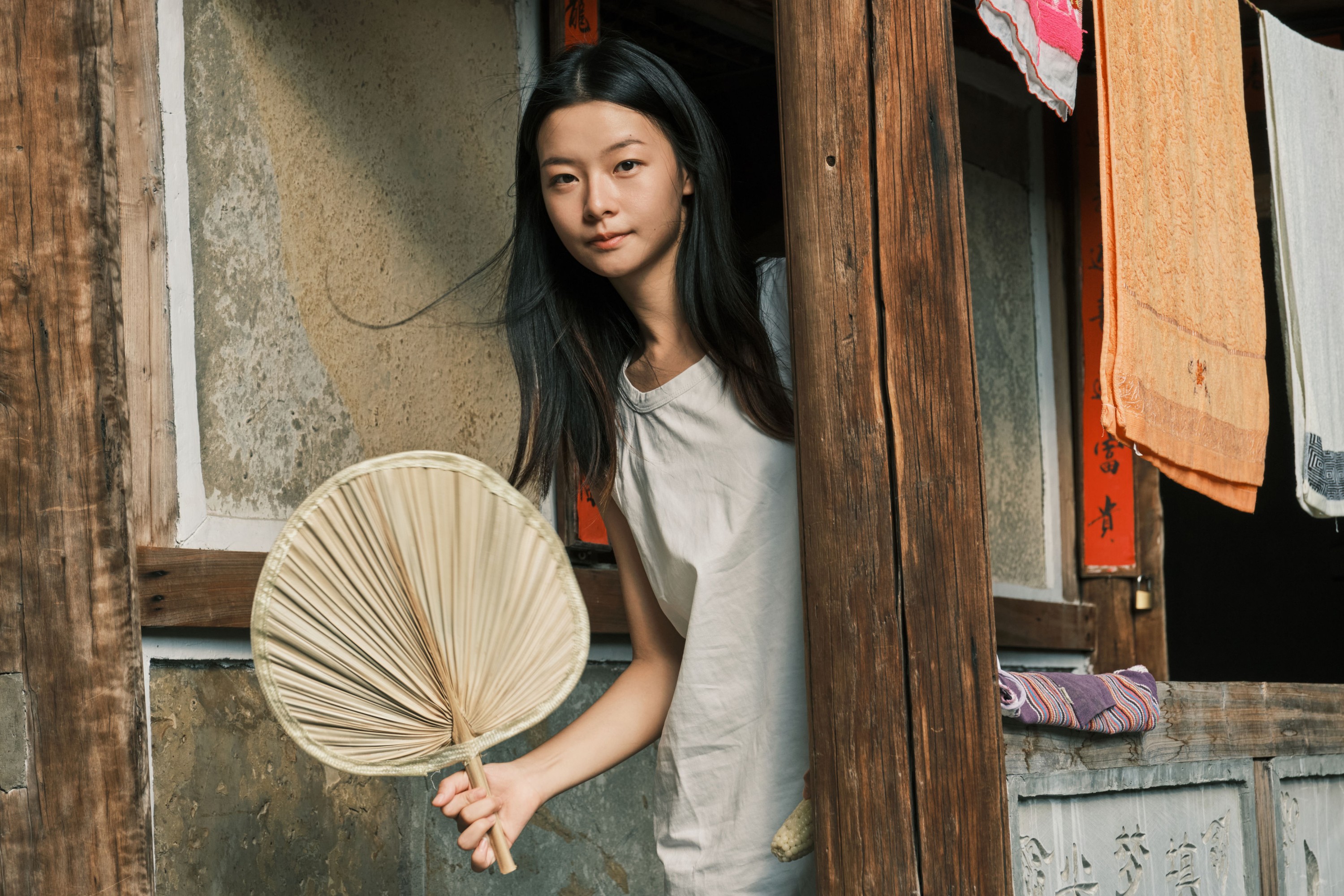 蝴蝶妹妹 – 《山边小村》[28P]