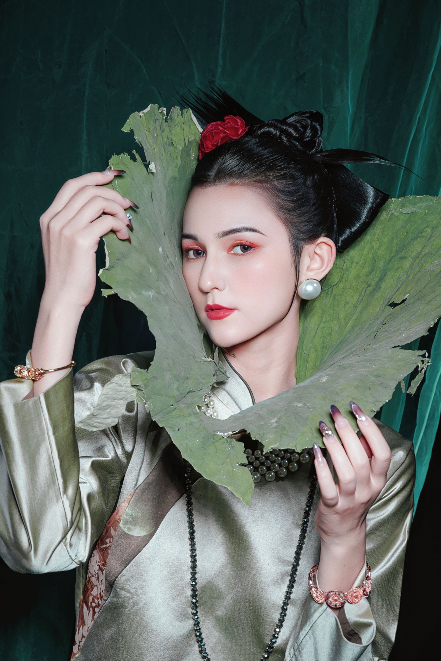 小巴 – 《莲叶幽香》[22P]