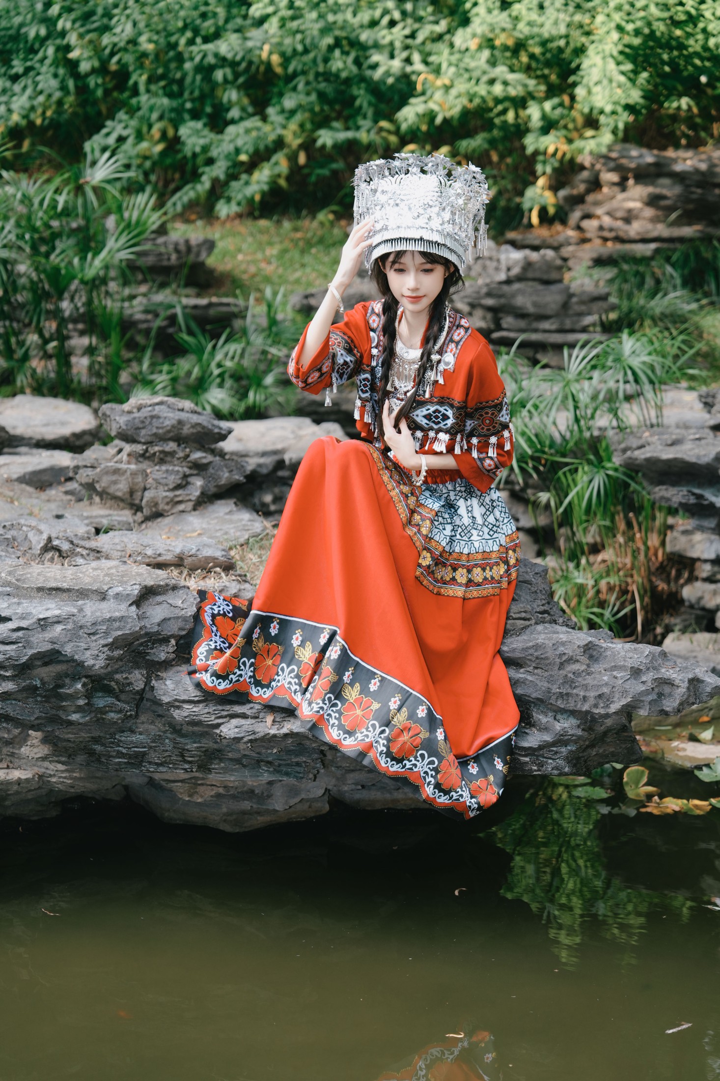 小了个飞象 – 《苗族大学生》[23P]