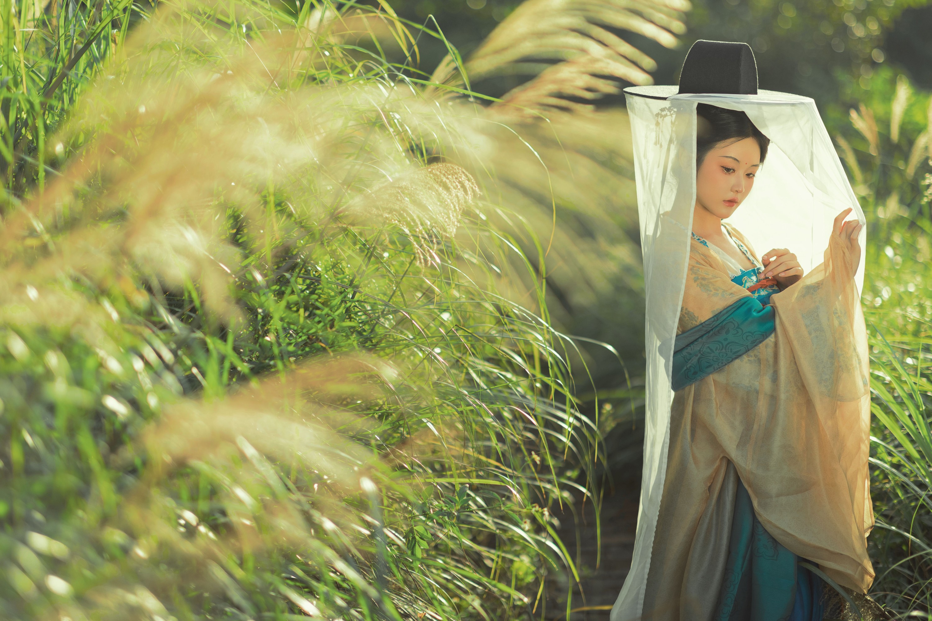 神赐杏杏 – 《秋日山行》[27P]