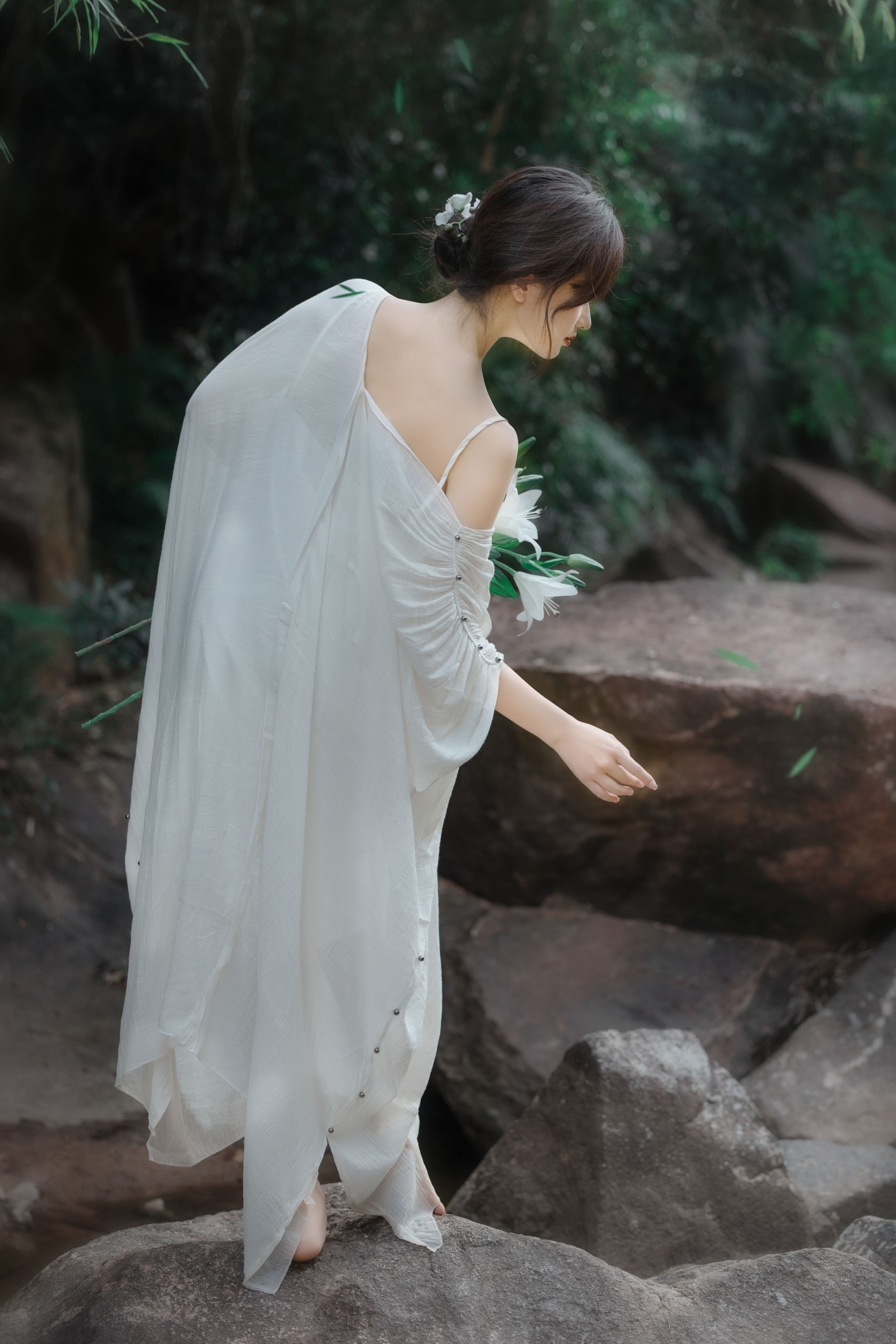 大歪歪哥 – 《溪边情思》[23P]