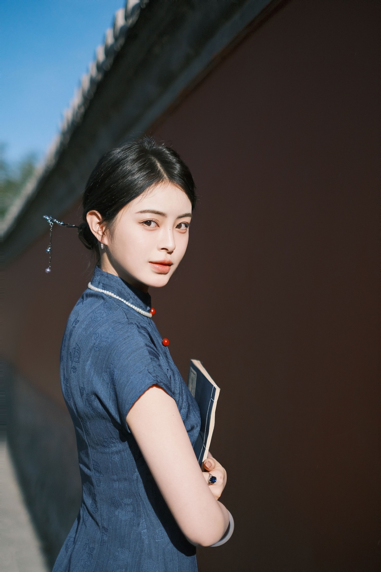 胡允恩YooEn – 《钟楼鼓楼》[22P]