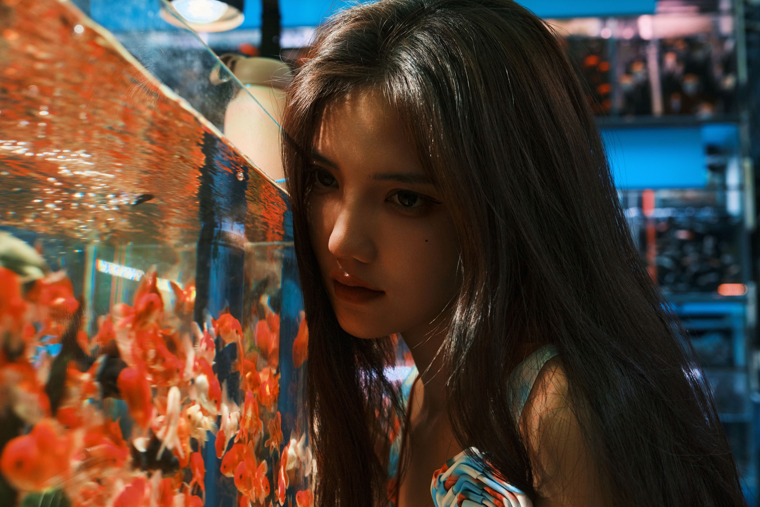 多米Domy – 《港风鱼市》[22P]