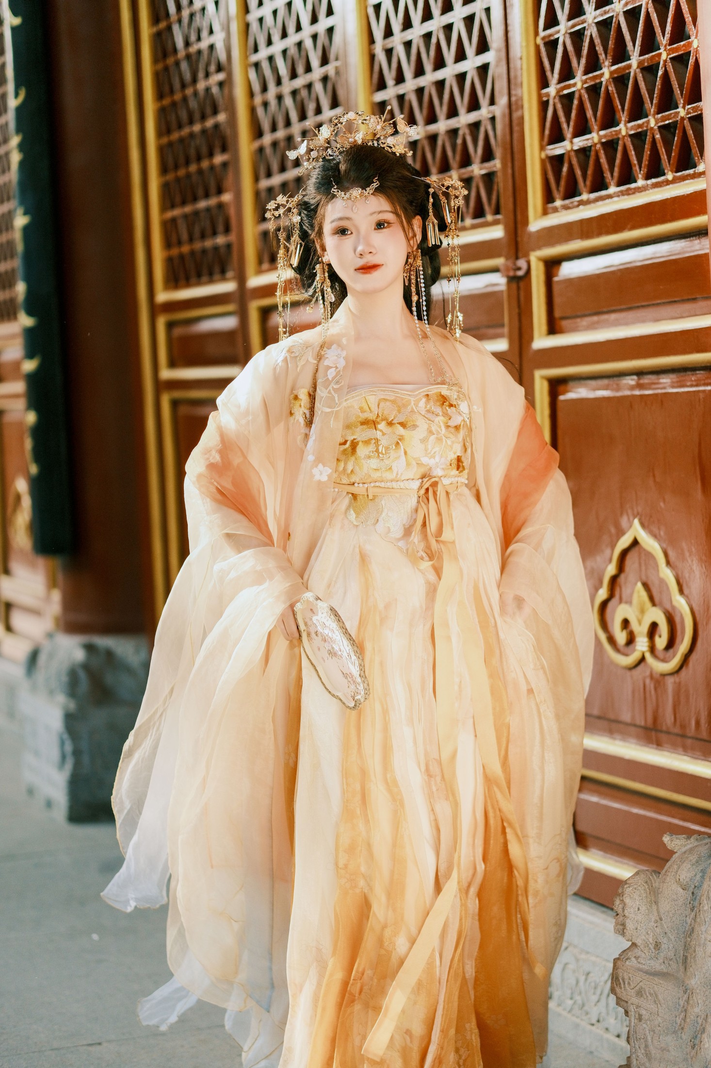 悦璃 – 《顺遂无虞 皆得所愿》[23P]