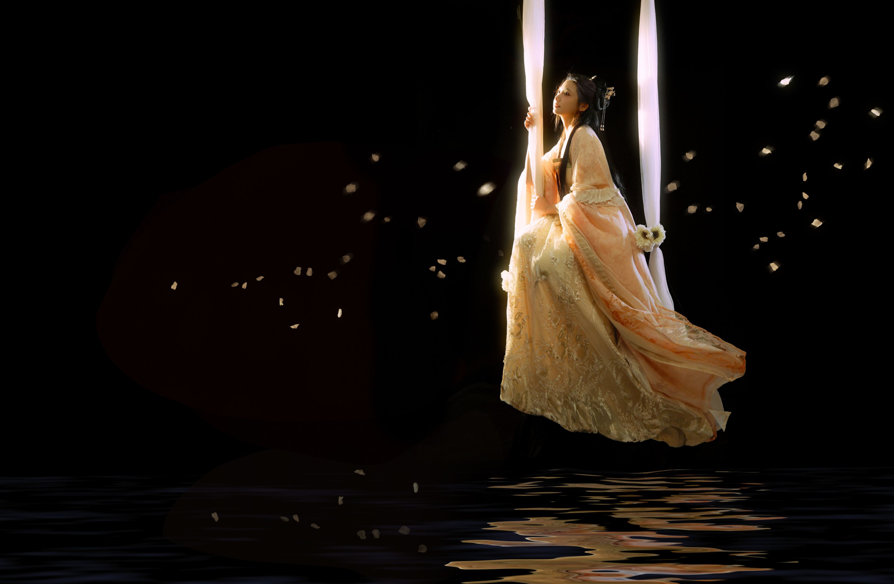 安九鱼 – 《花吻》[21P]