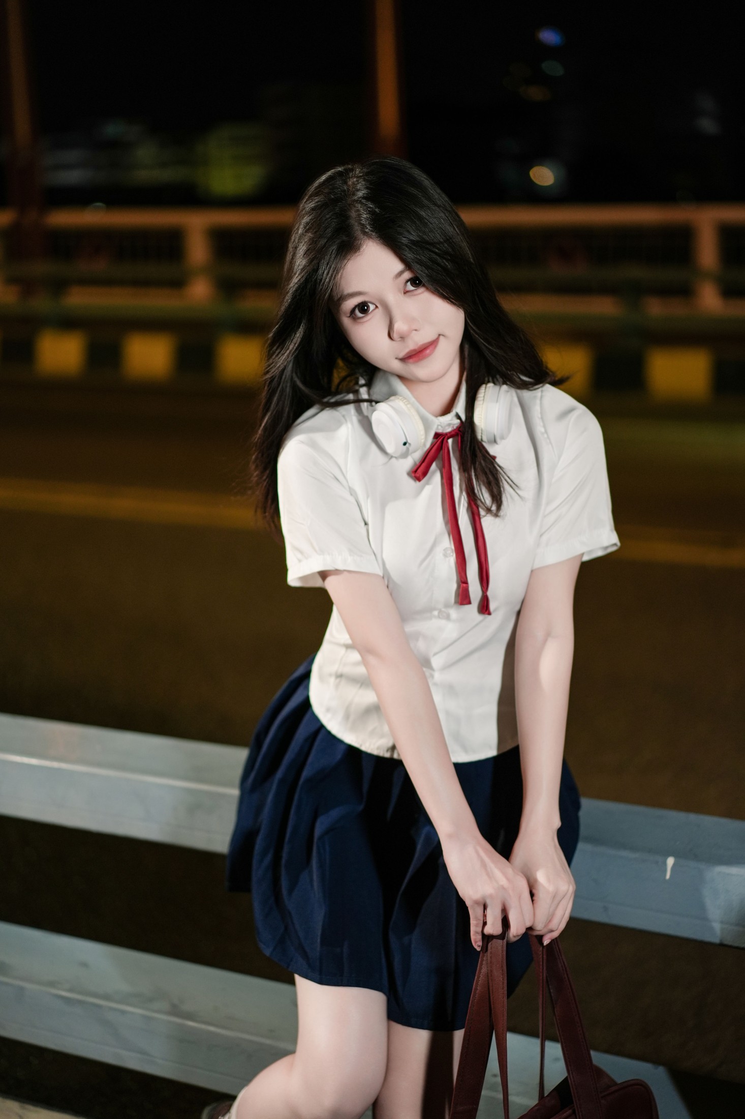 璇 – 《听风》[22P]