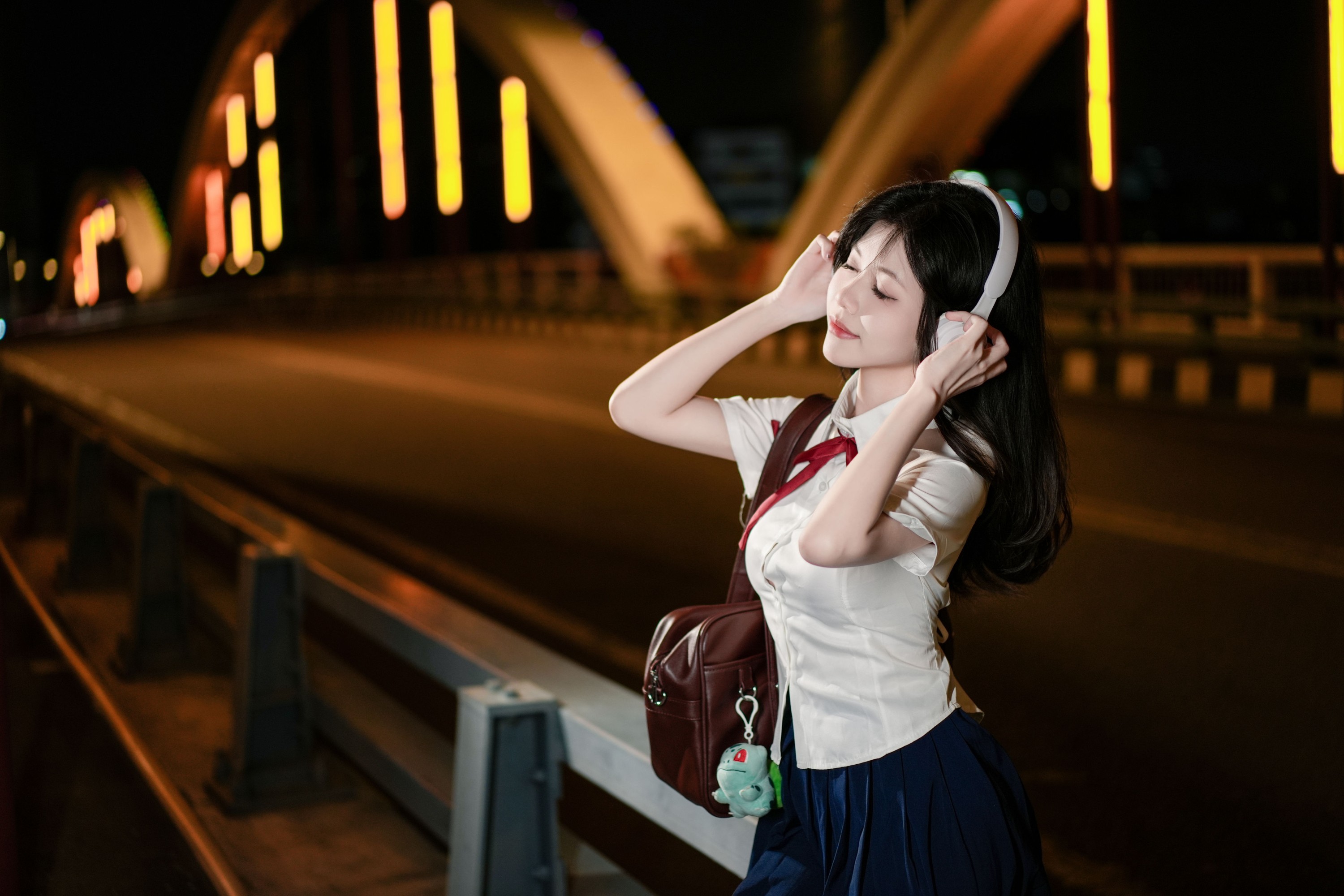 璇 – 《听风》[22P]