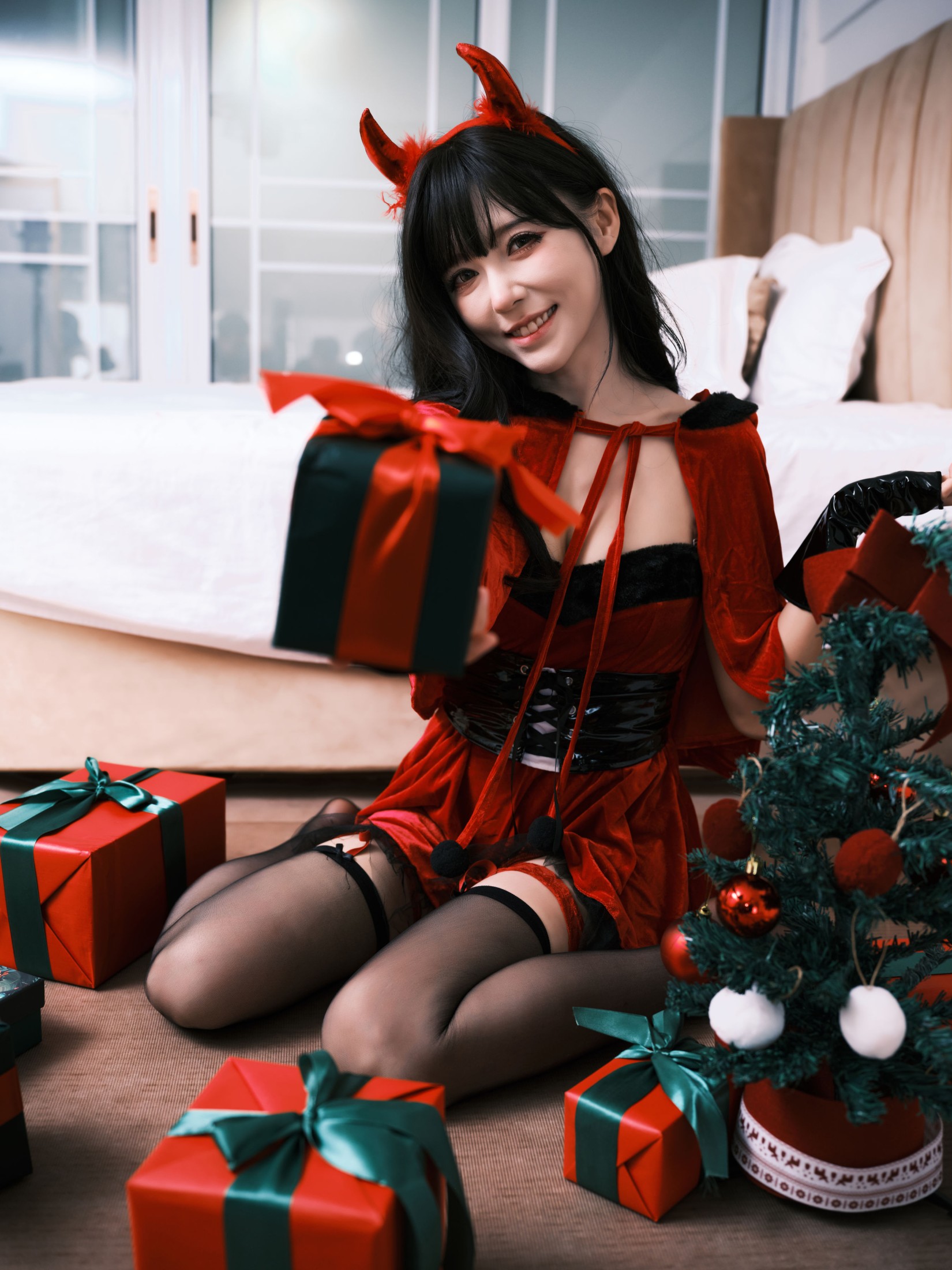 夏树友人帐 – 《小恶魔大闹圣诞》[22P]