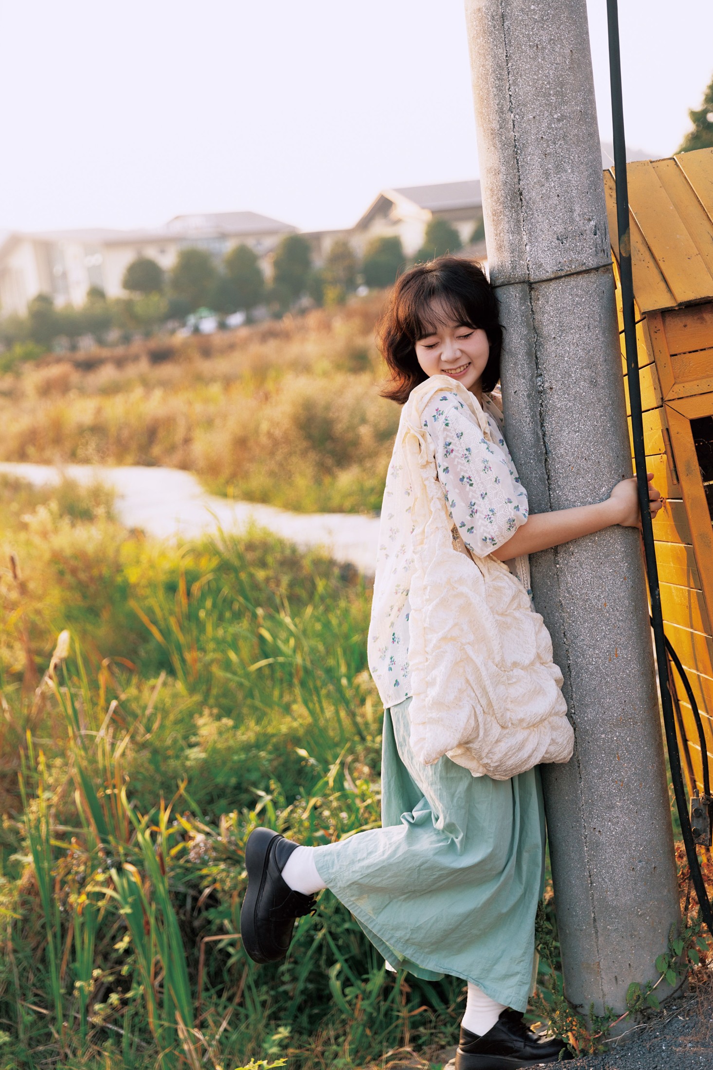 折耳香菜 – 《乡村小路》[23P]