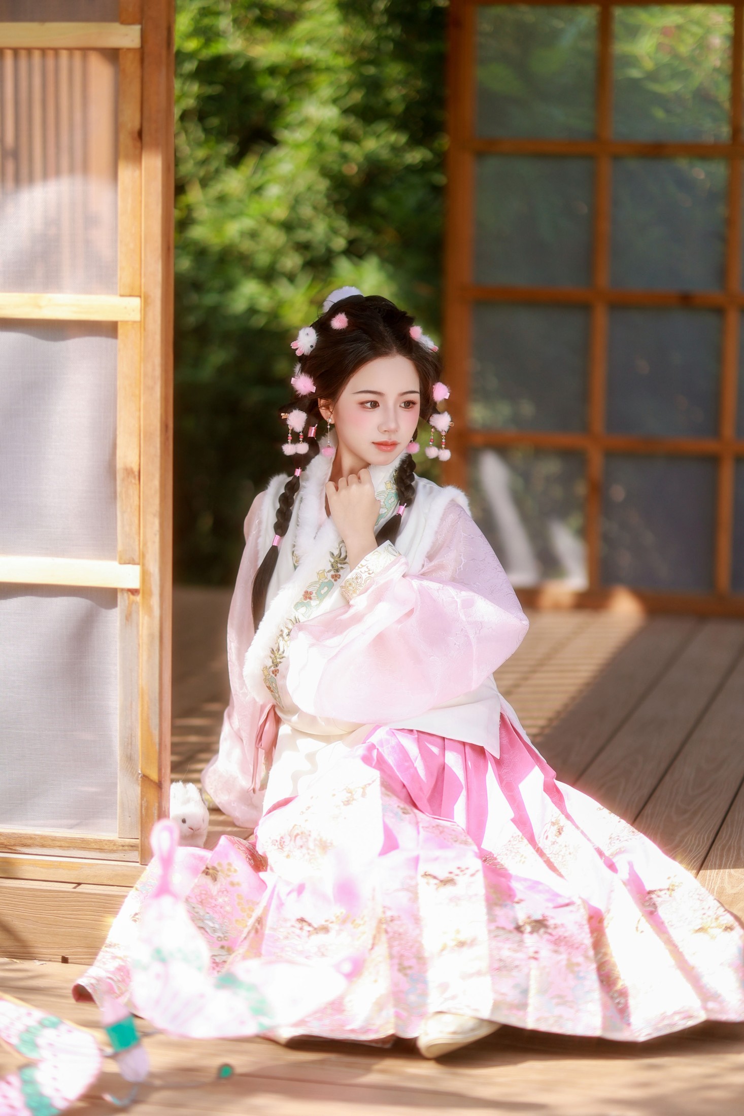 小杜同学 – 《白兔少女》[25P]