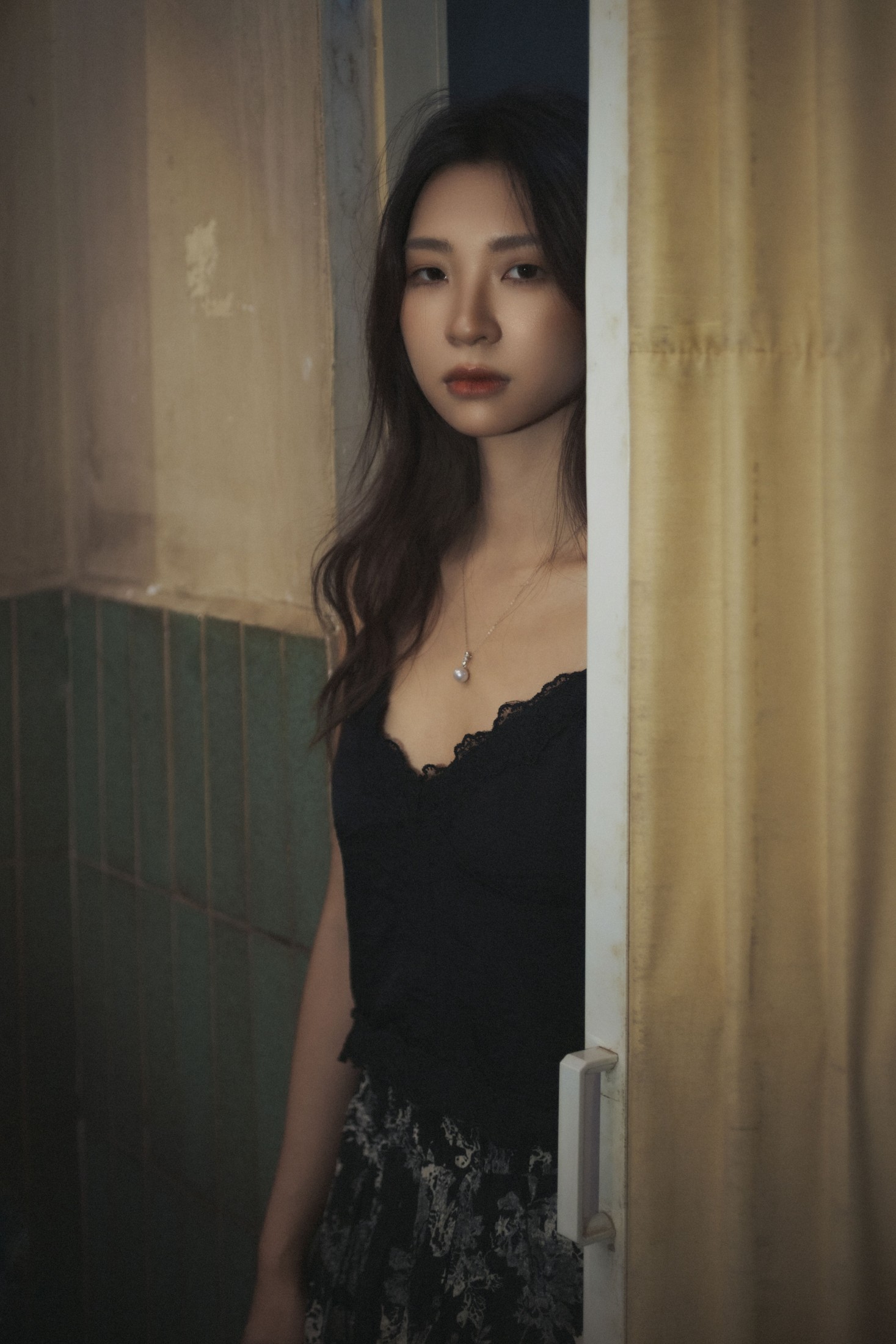 失眠面包蟹 – 《孤独感》[25P]