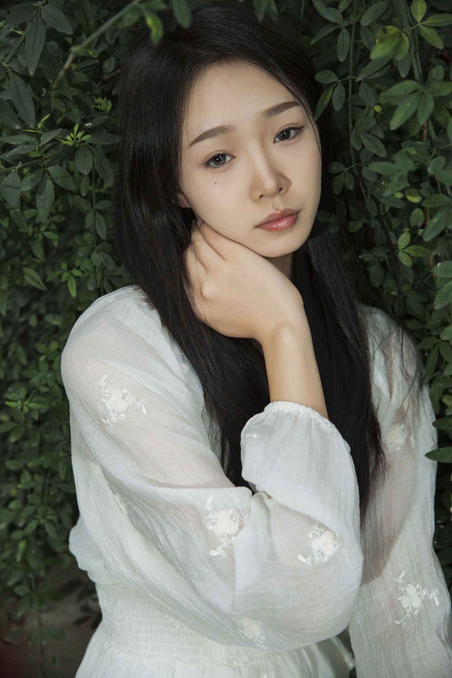 鑫鑫 – 《Nature》[22P]