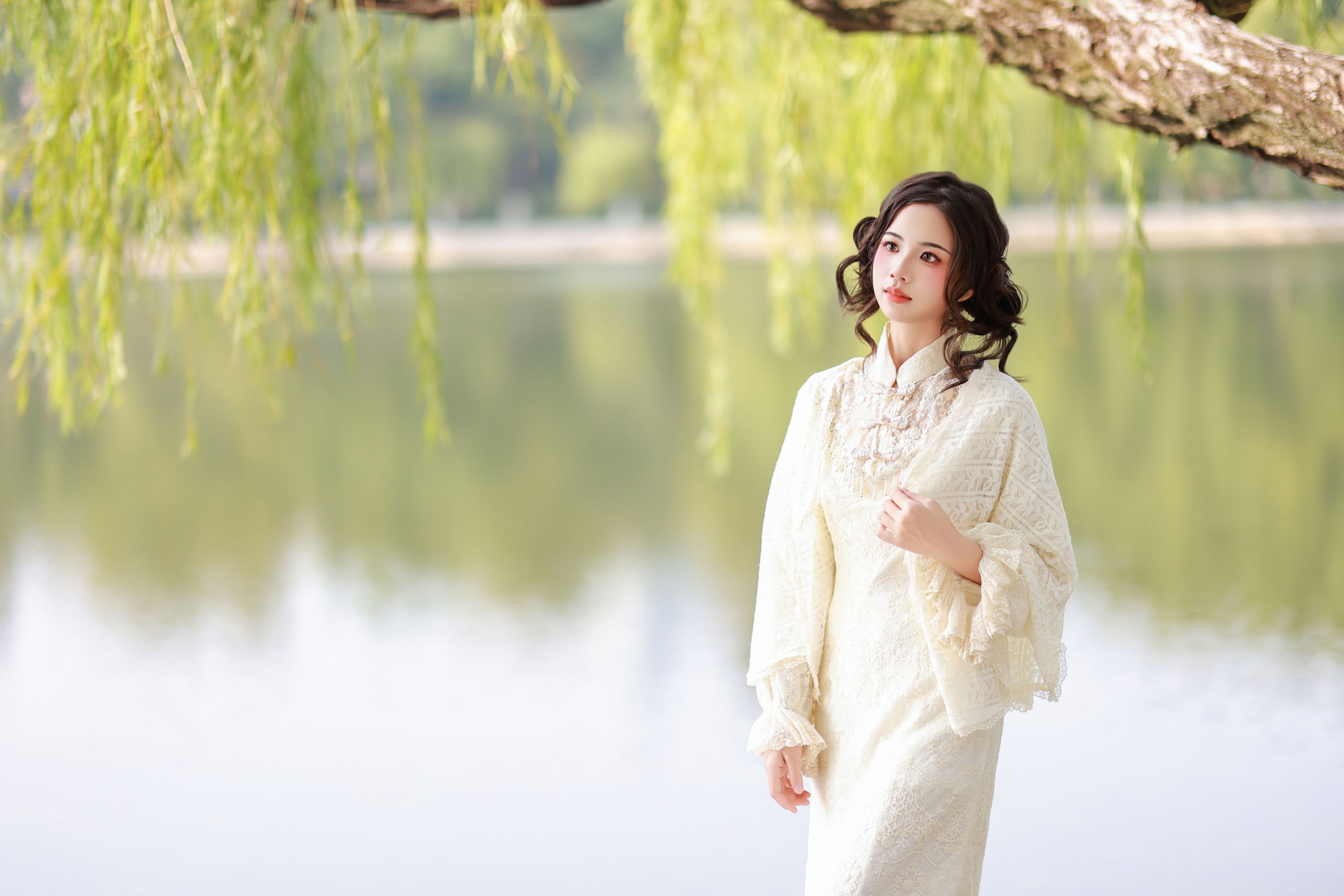 小杜同学 – 《西湖边》[22P]