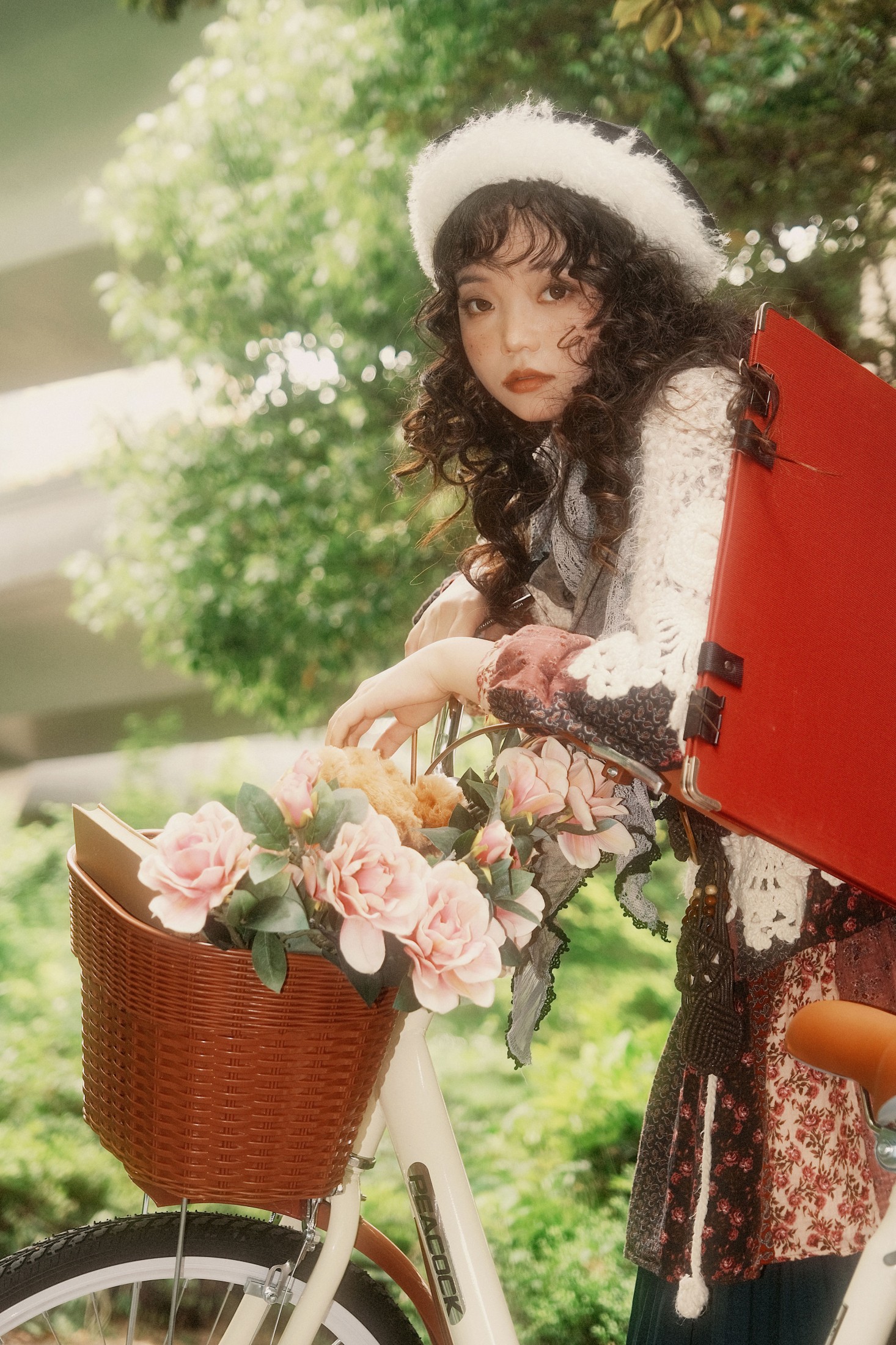 贝贝bu睡觉 – 《秋》[23P]