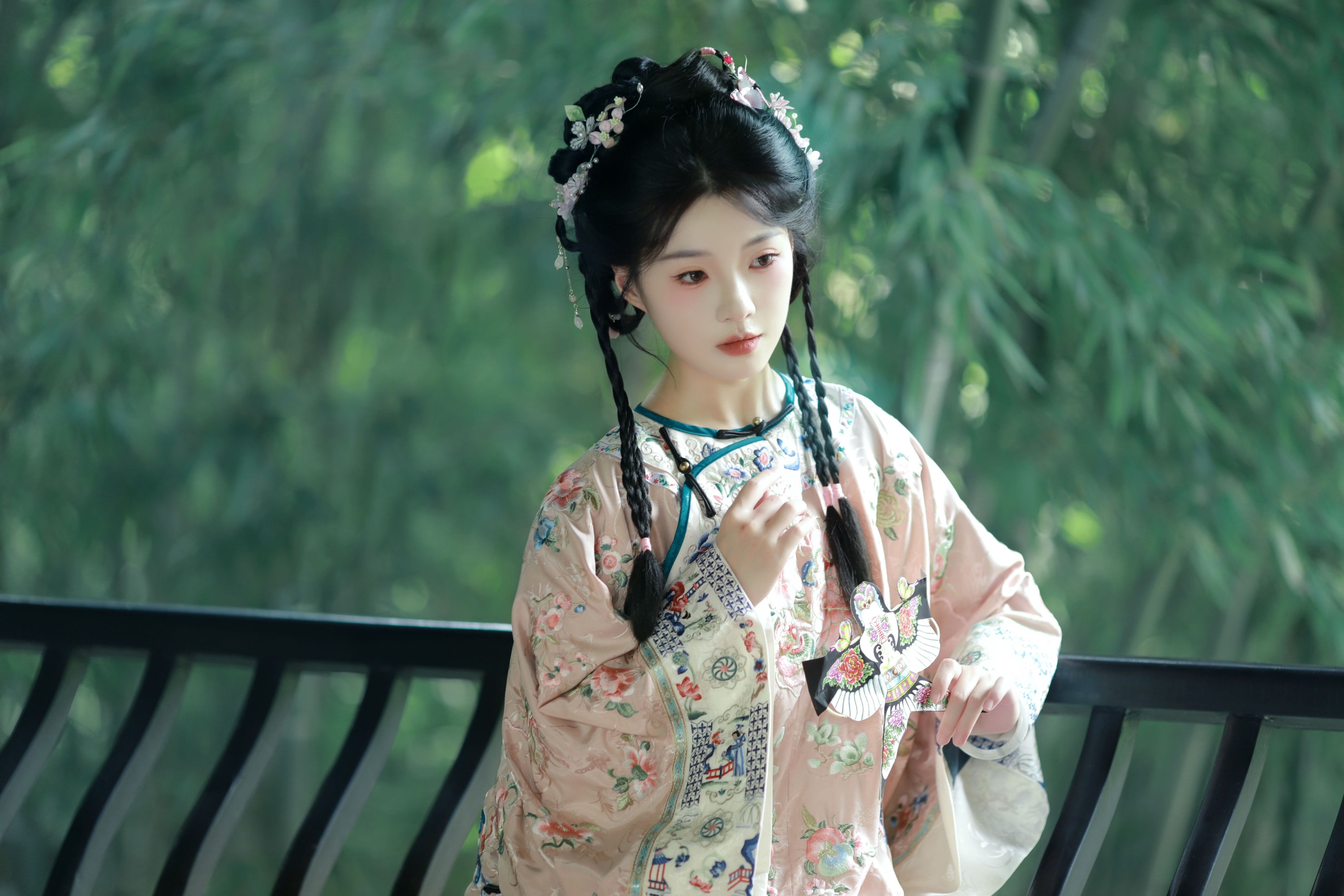 秋子梨 – 《盛夏》[21P]