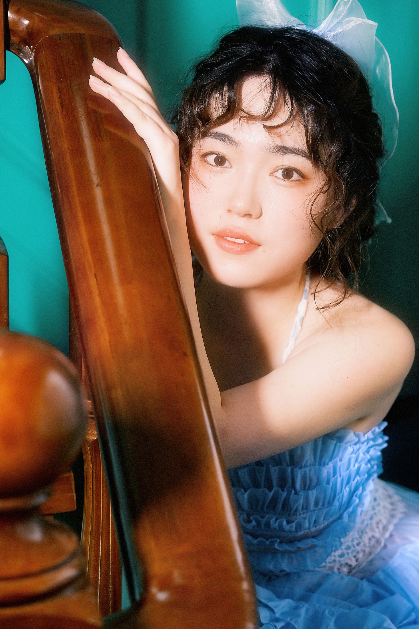 鑫鑫 – 《关于她》[17P]