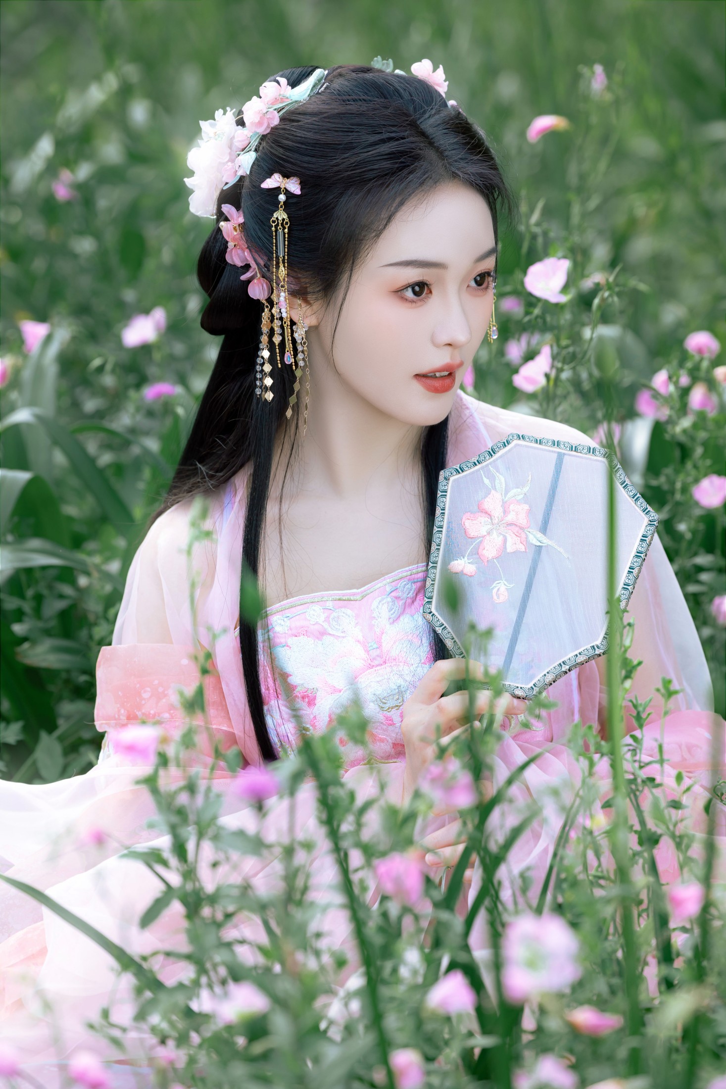 媛媛 – 《春日的风》[17P]