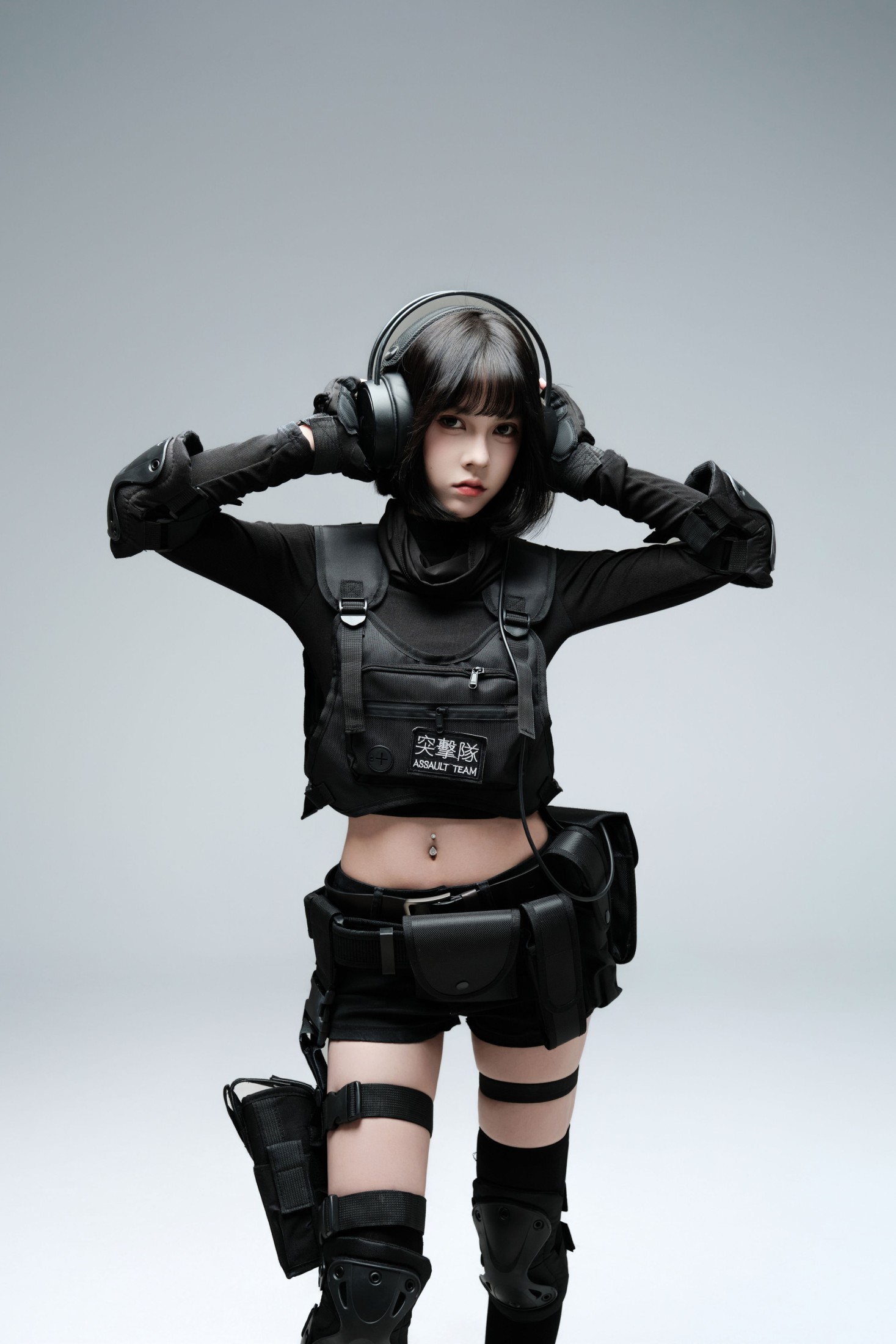 悲伤薯条555 – 《人形武装》[30P]