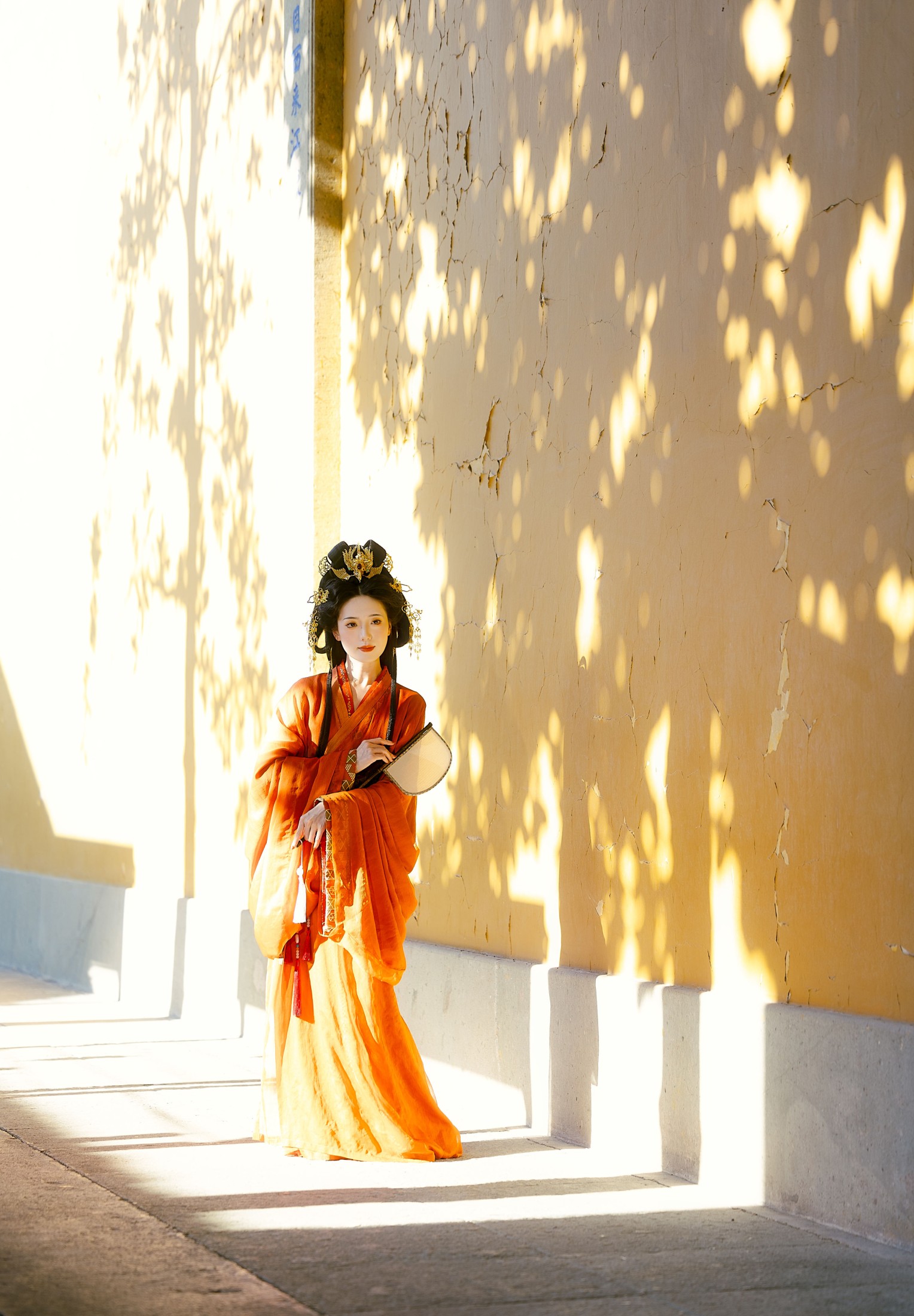 语卿 – 《壁上观》[22P]