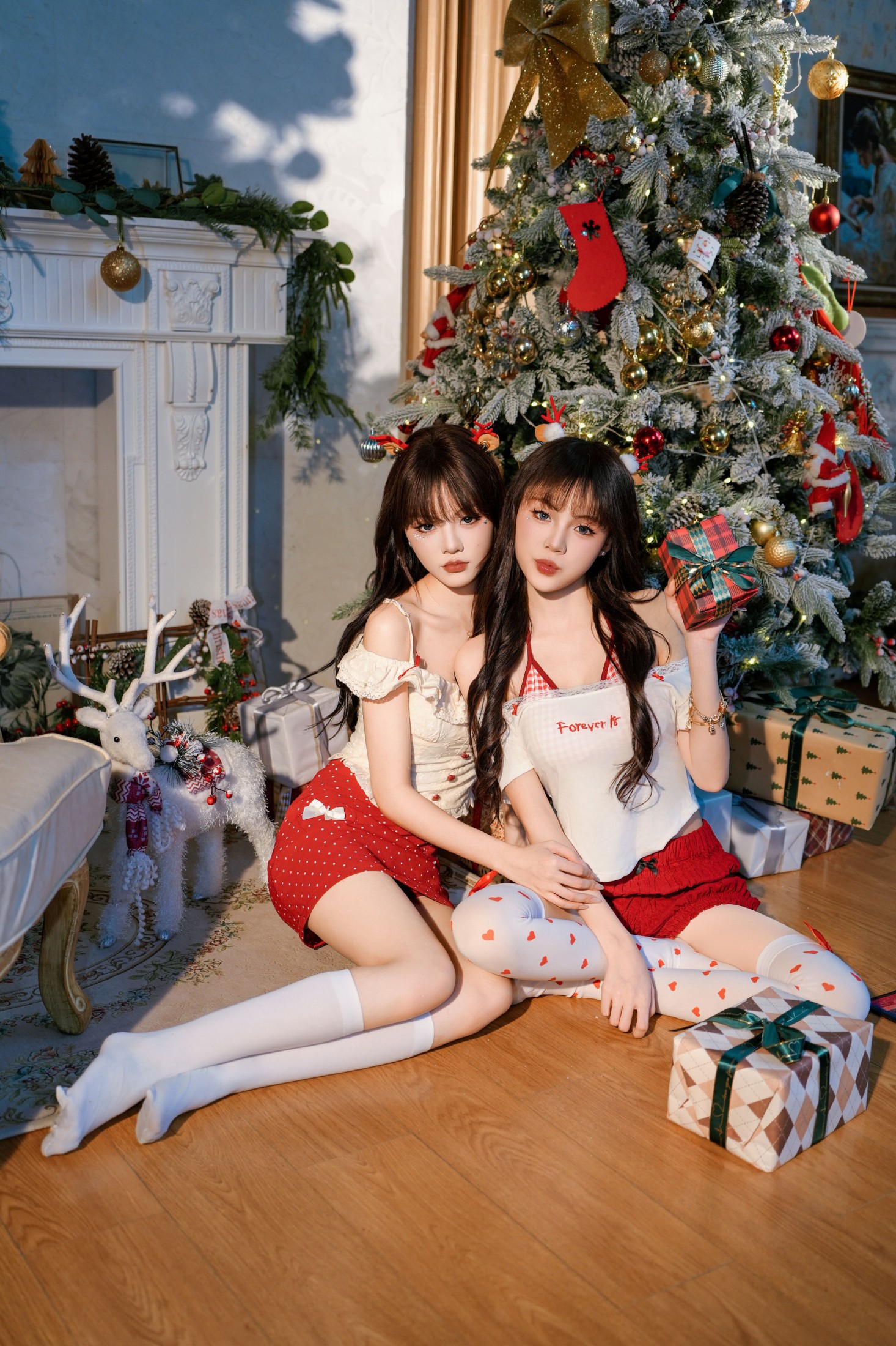 妮可不妮可 布丁猫^ – 《圣诞双生花》[33P]