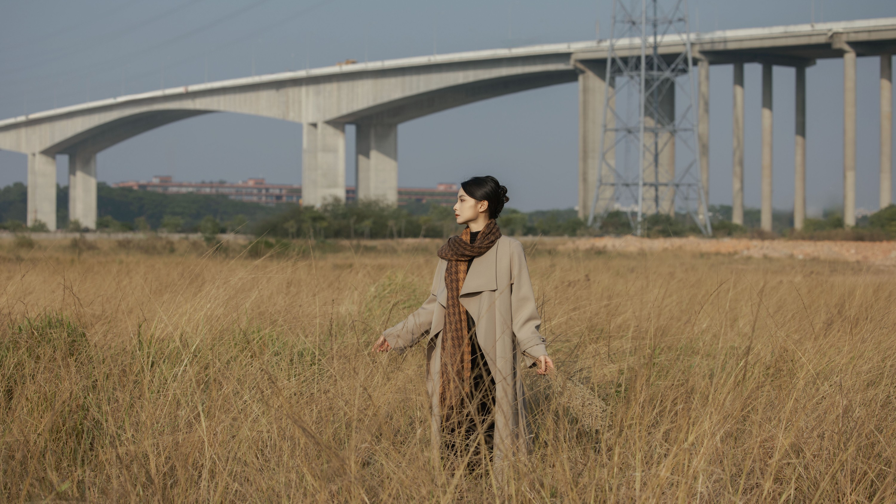 小高同学 – 《在人间》[27P]