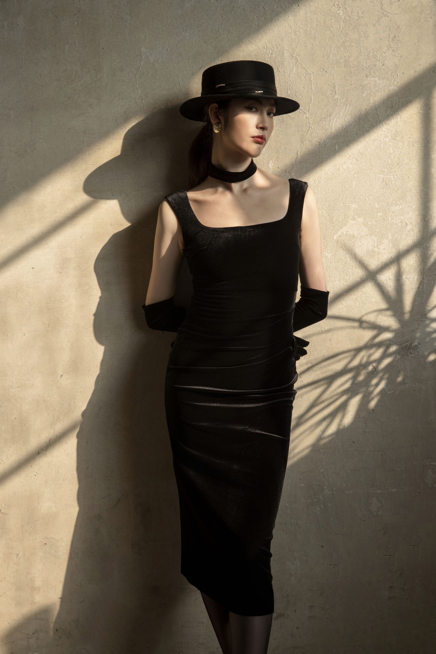 SUNNY – 《赫本复古》[24P]