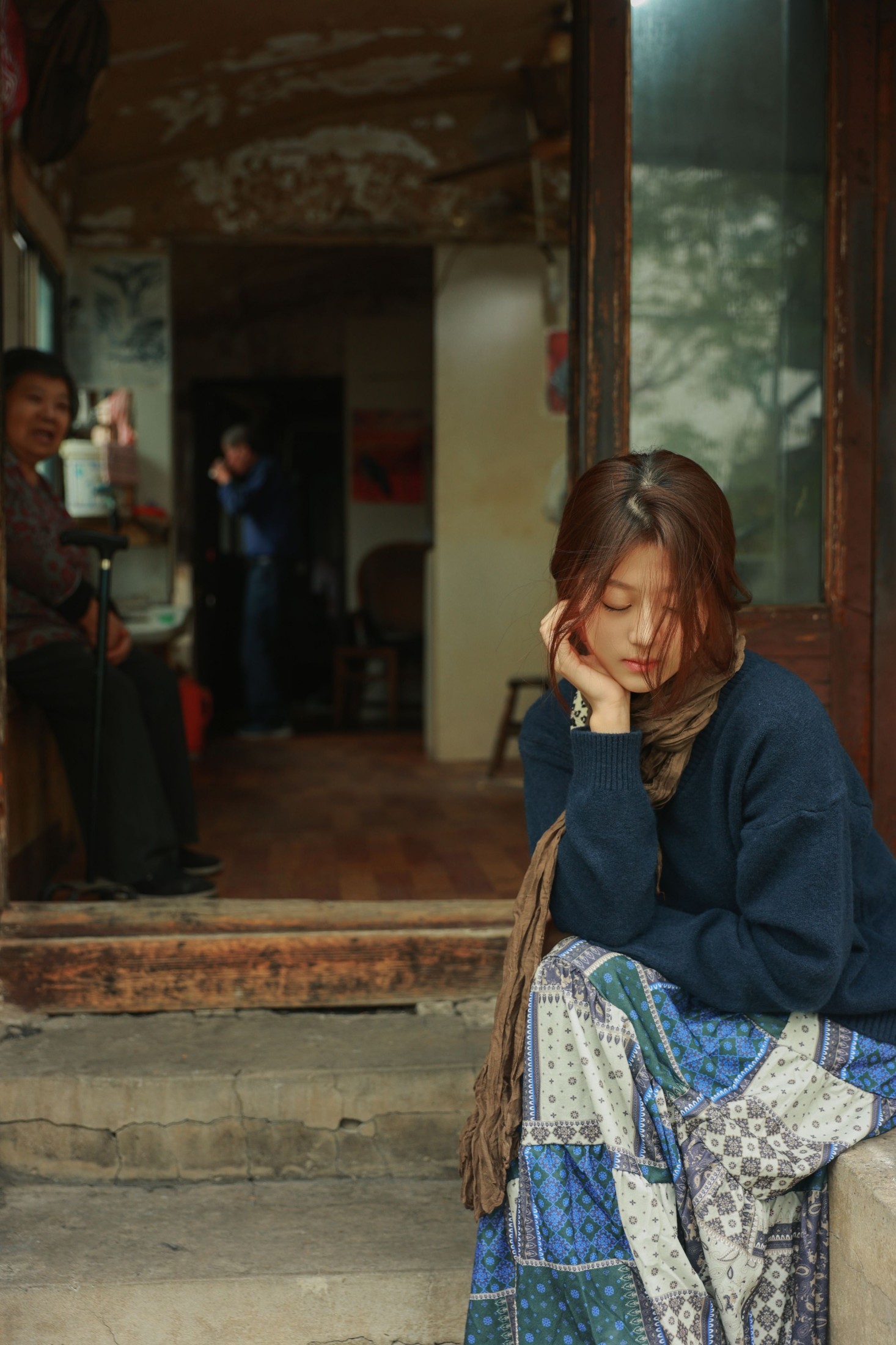 周周 – 《县城文学》[29P]