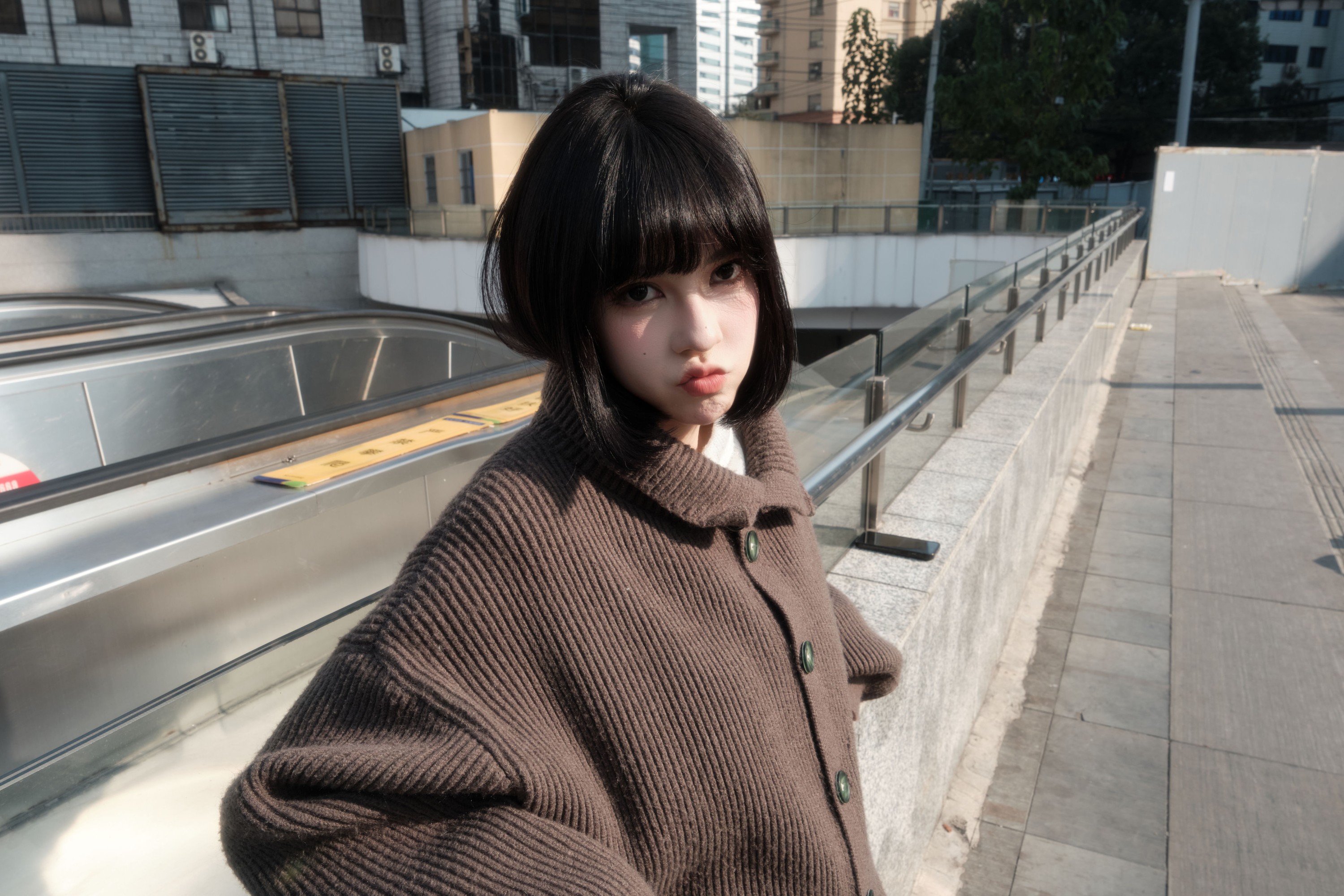 悲伤薯条555 – 《冬日街拍》[22P]