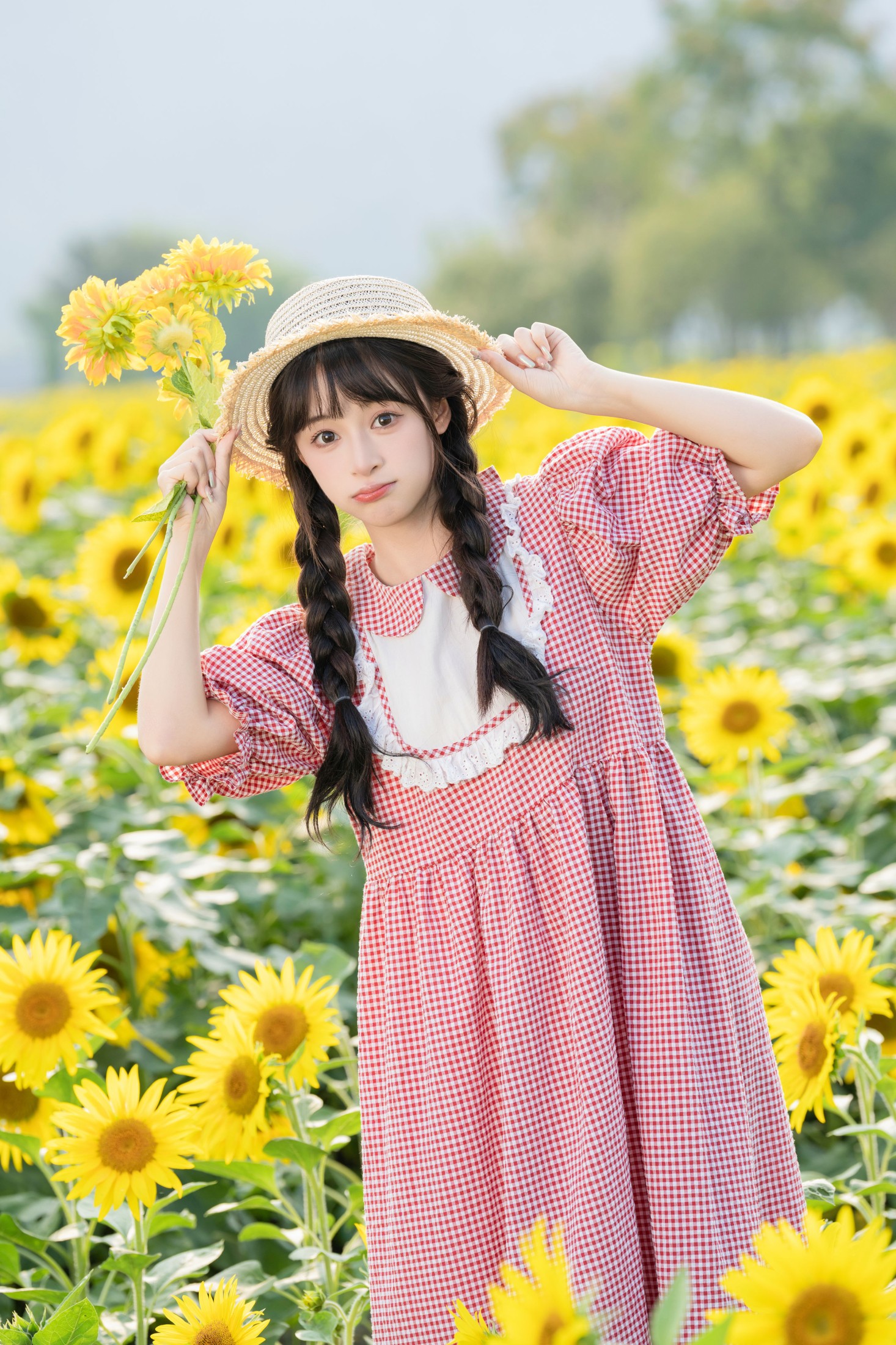 夏芋小年 – 《向日葵》[30P]