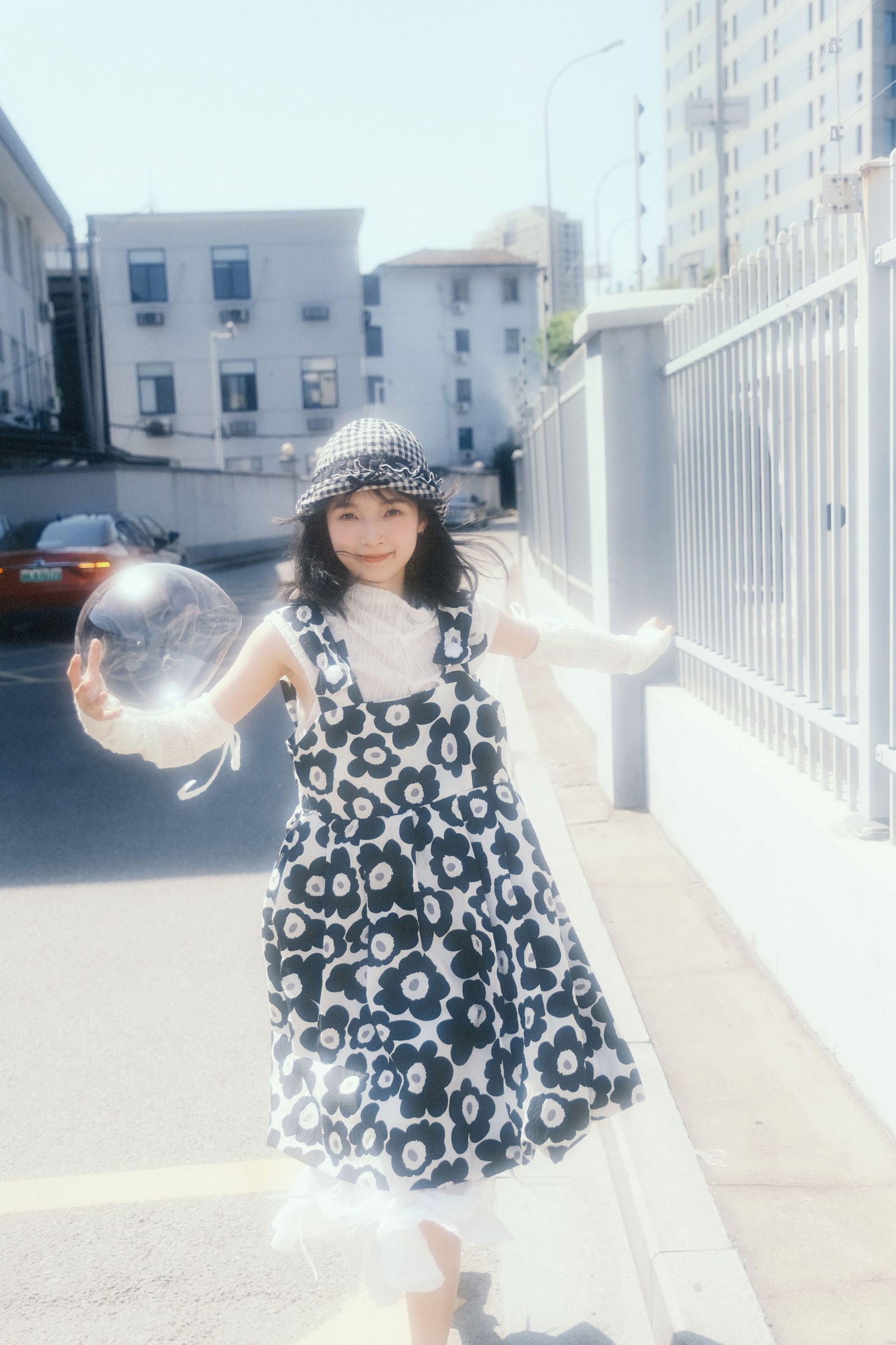 乌堆少女 – 《今天的天空就像蓝色的情书》[24P]