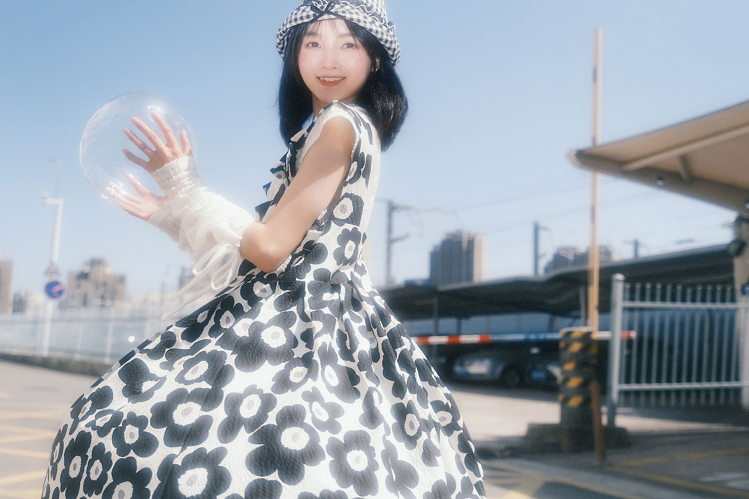 乌堆少女 – 《今天的天空就像蓝色的情书》[24P]