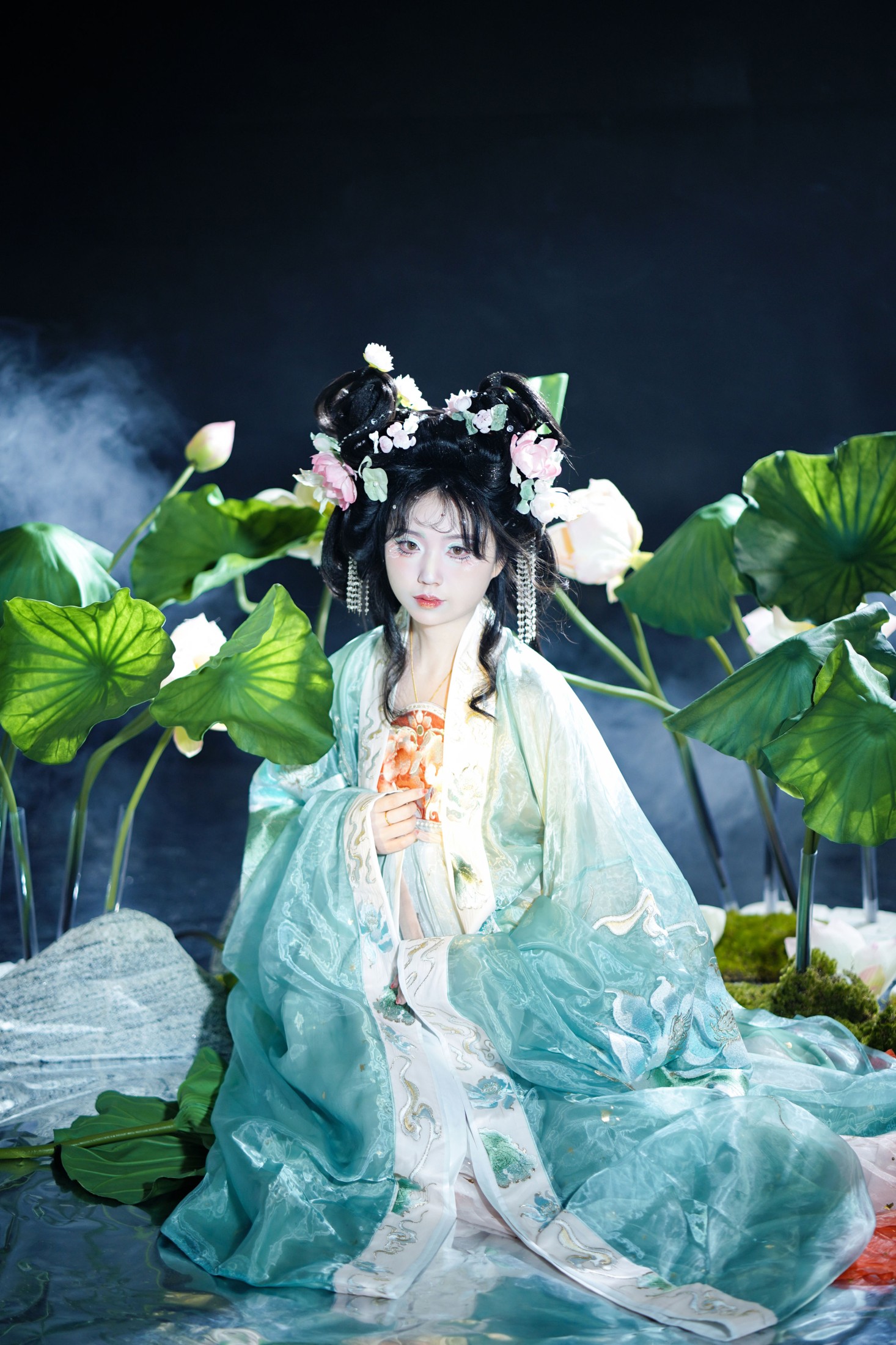 小小 – 《夏荷》[21P]