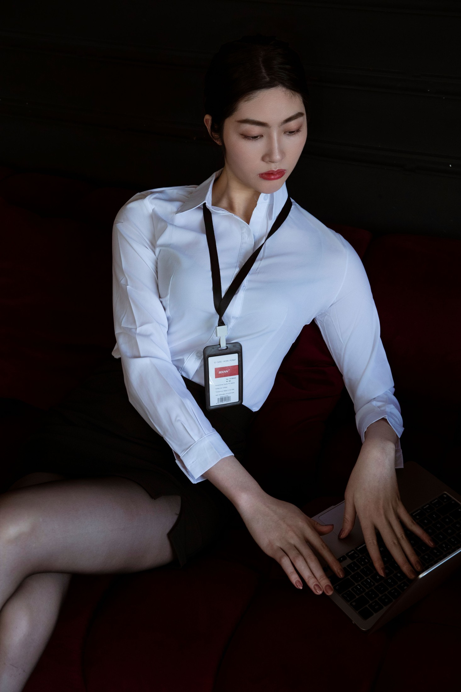 桑妮 – 《周三加班》[27P]