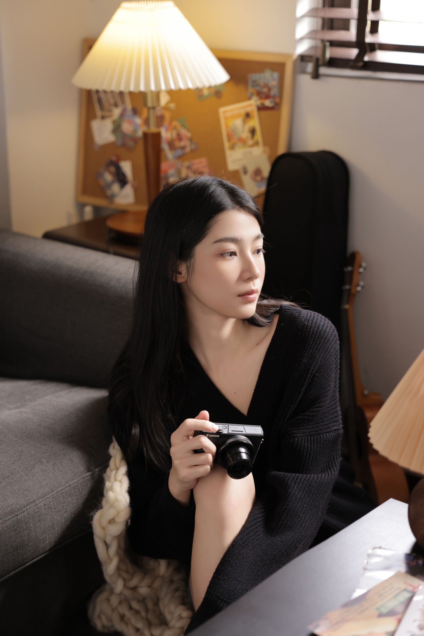 见南山 – 《黑色》[33P]