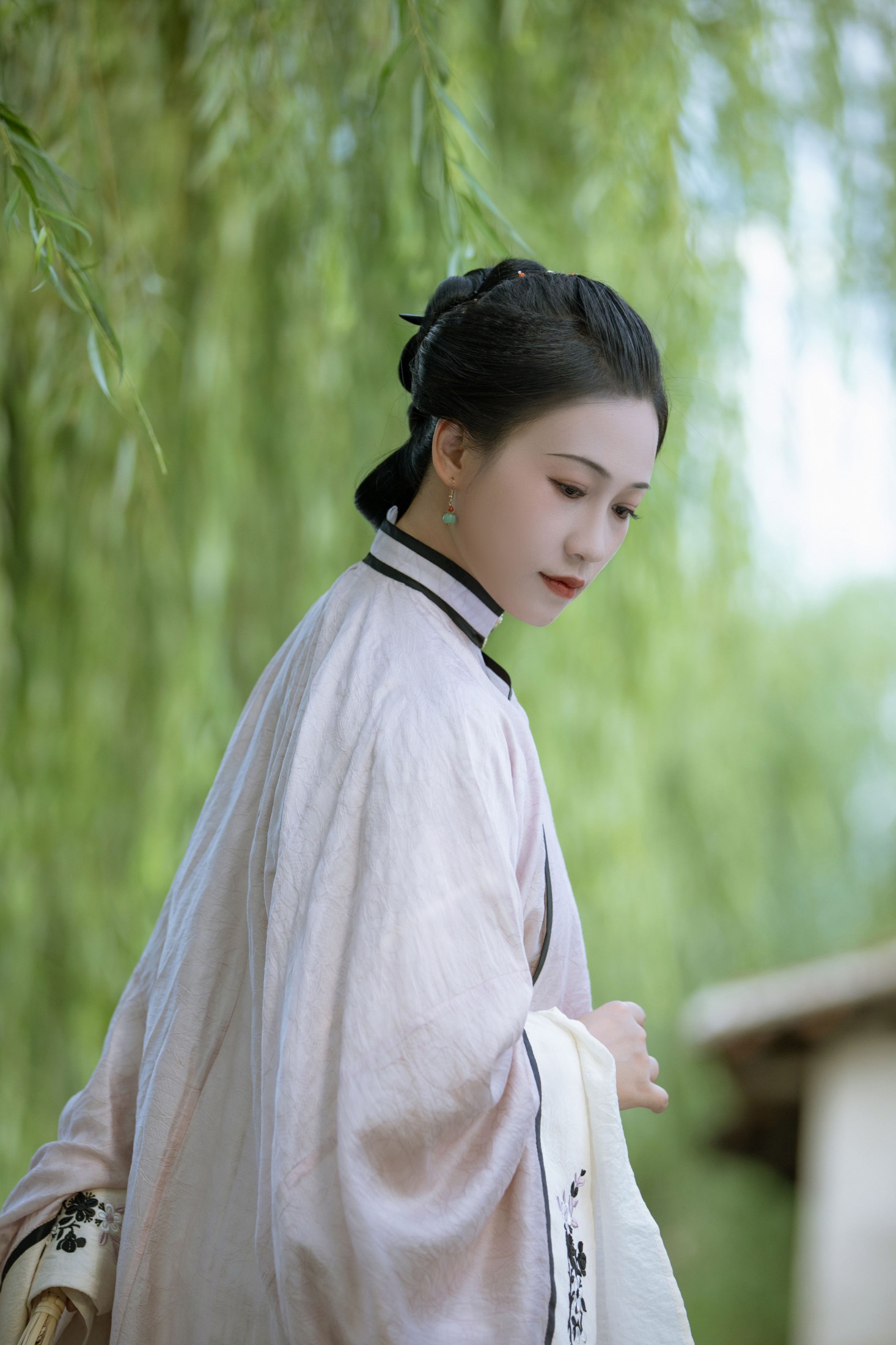 真真 – 《柳稍》[23P]