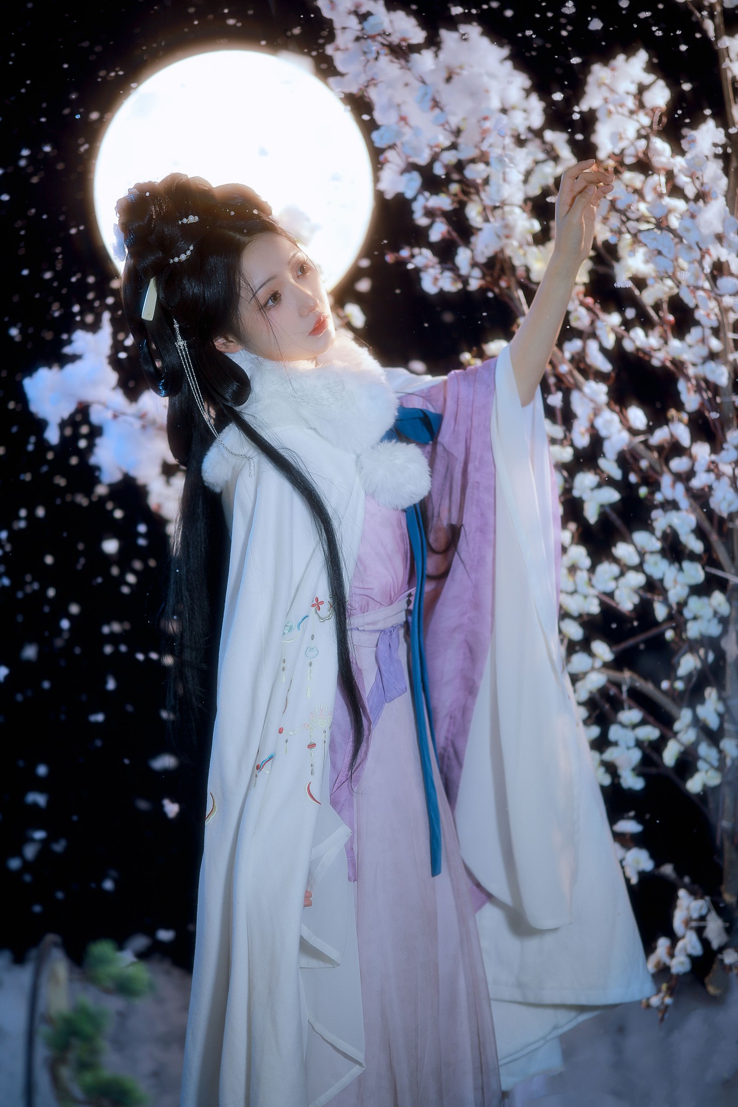 是月月阿 – 《围炉观雪》[22P]