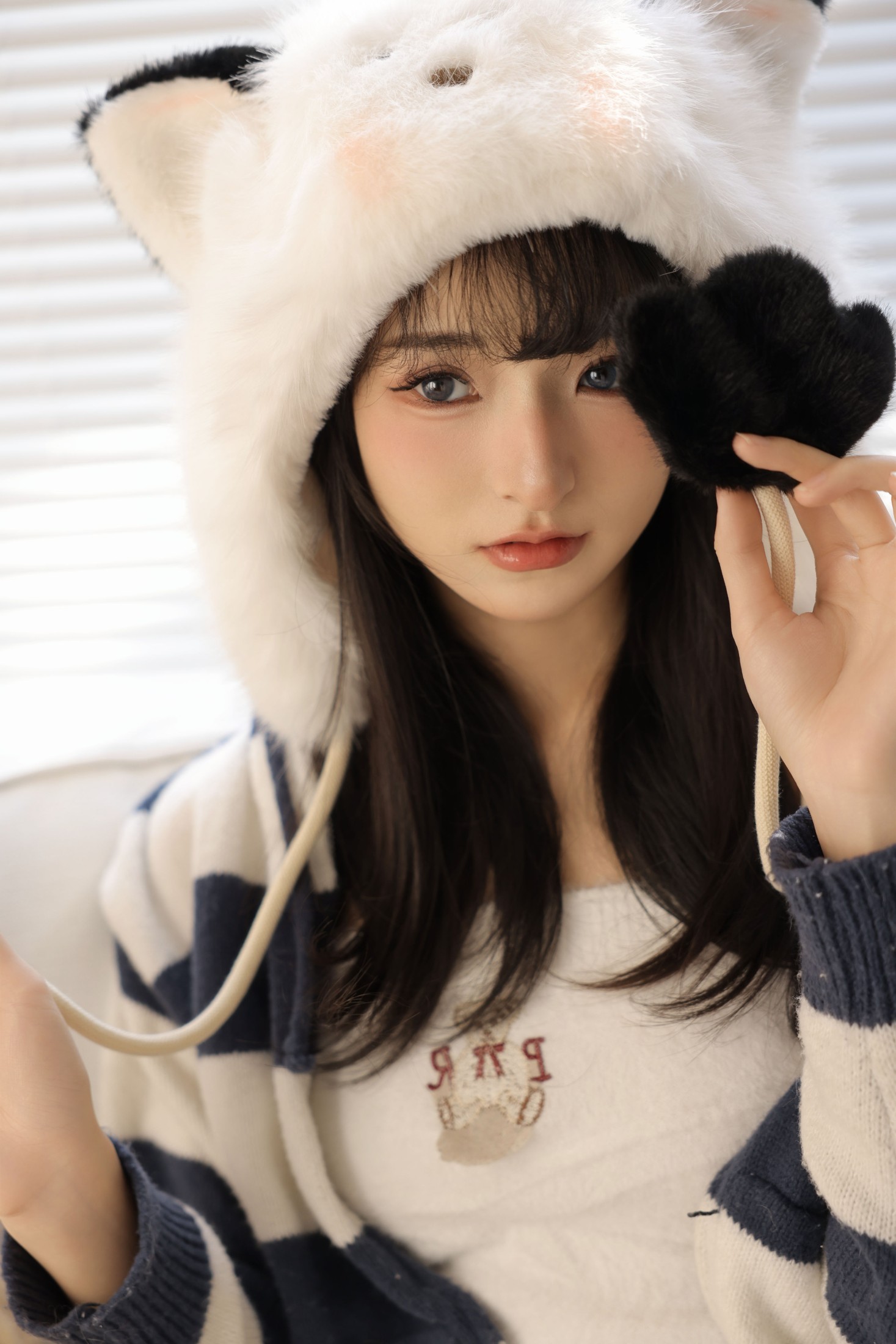 Maoqi – 《圣诞猫咪》[25P]